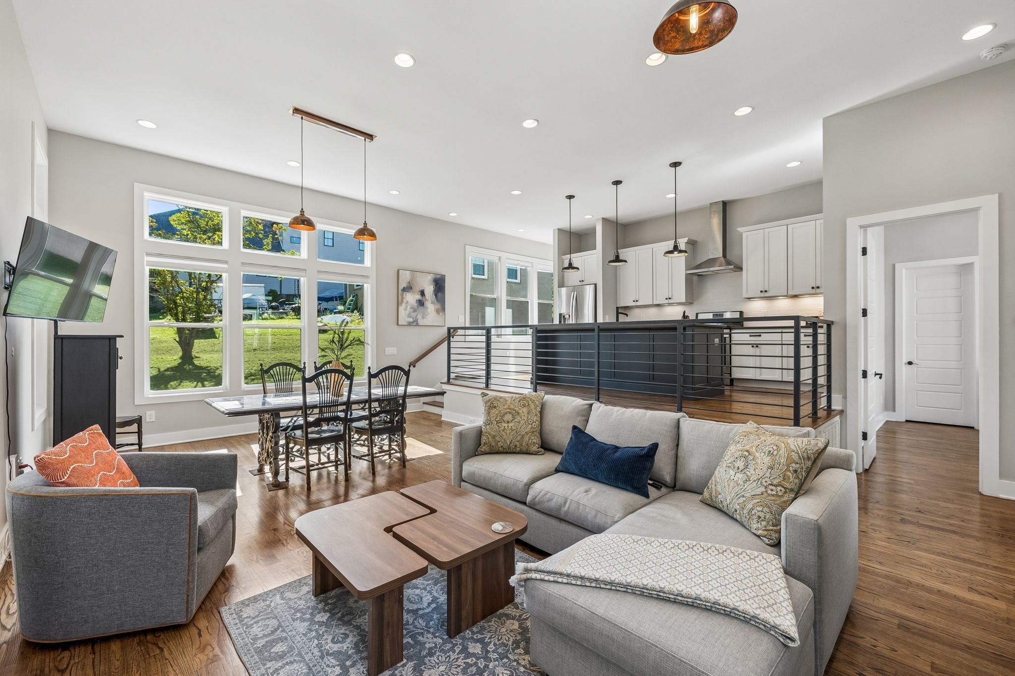 2605d Traughber Dr Property Photo 1