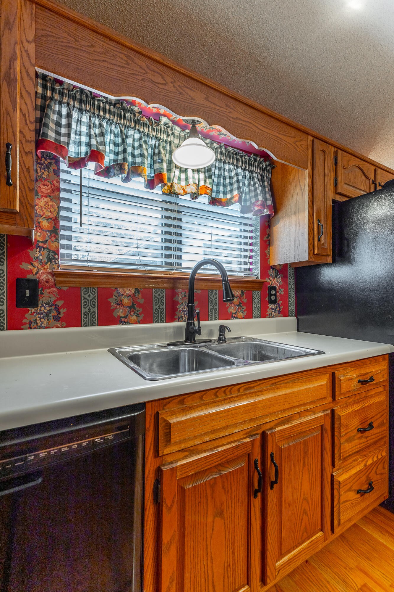 9013 Brow Lake Road Property Photo 18