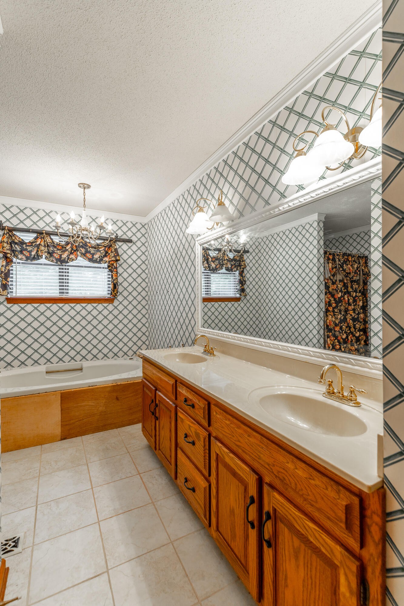 9013 Brow Lake Road Property Photo 30