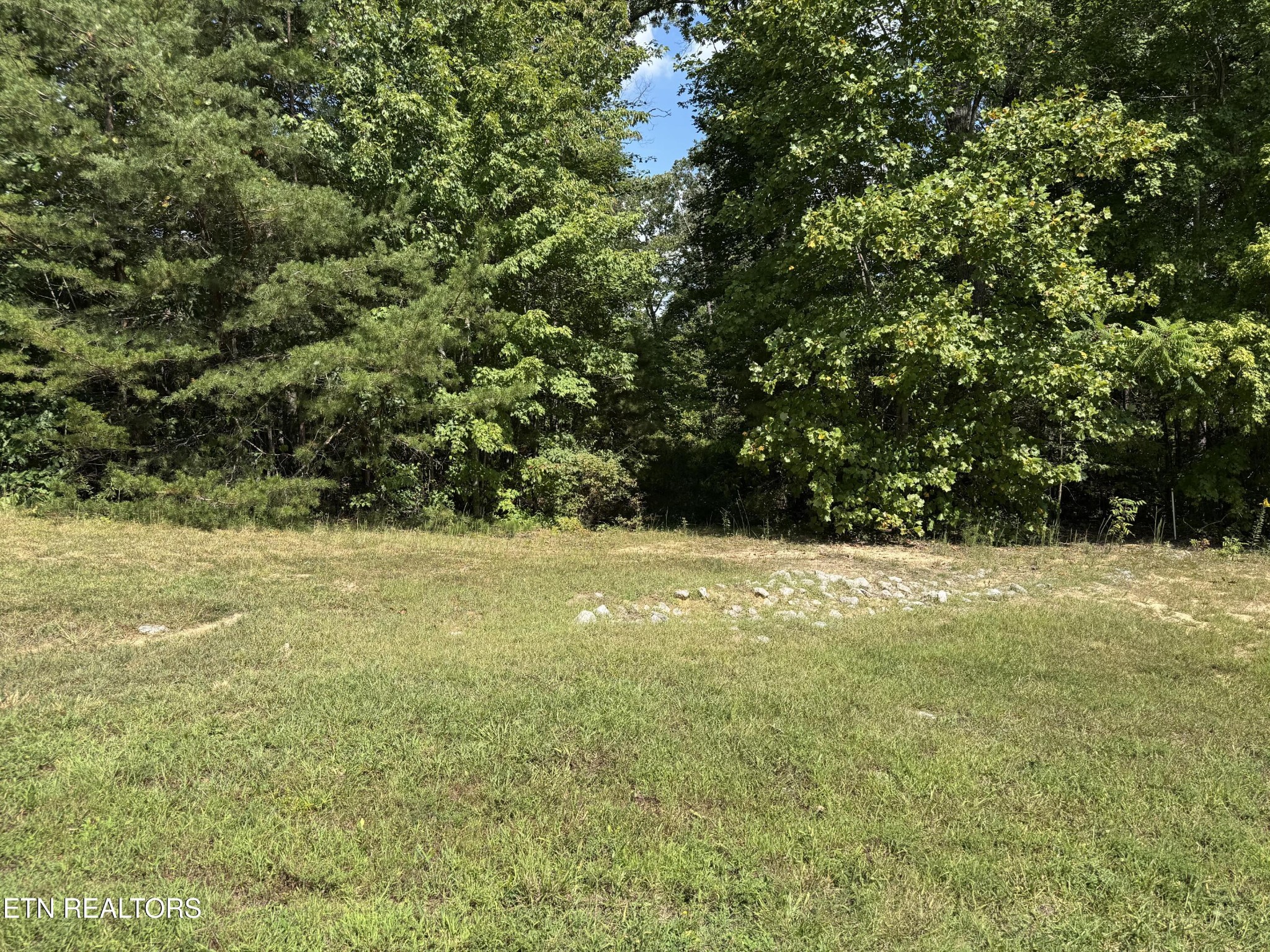 0 Cliffmont Property Photo 1