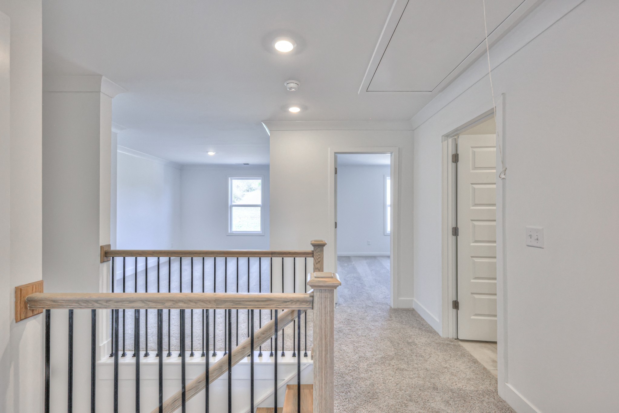 5912 Steiner Way Property Photo 6