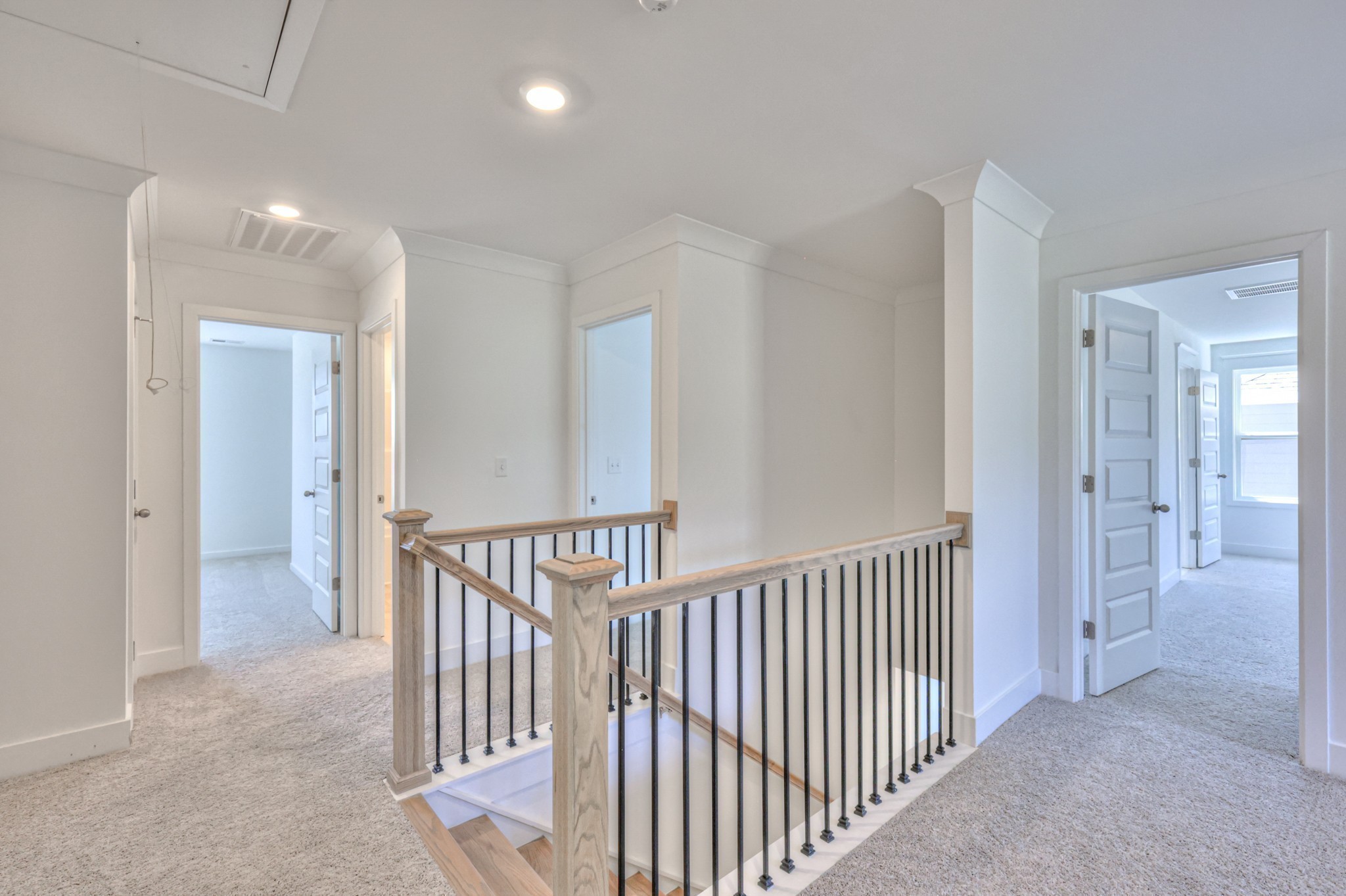 5912 Steiner Way Property Photo 8