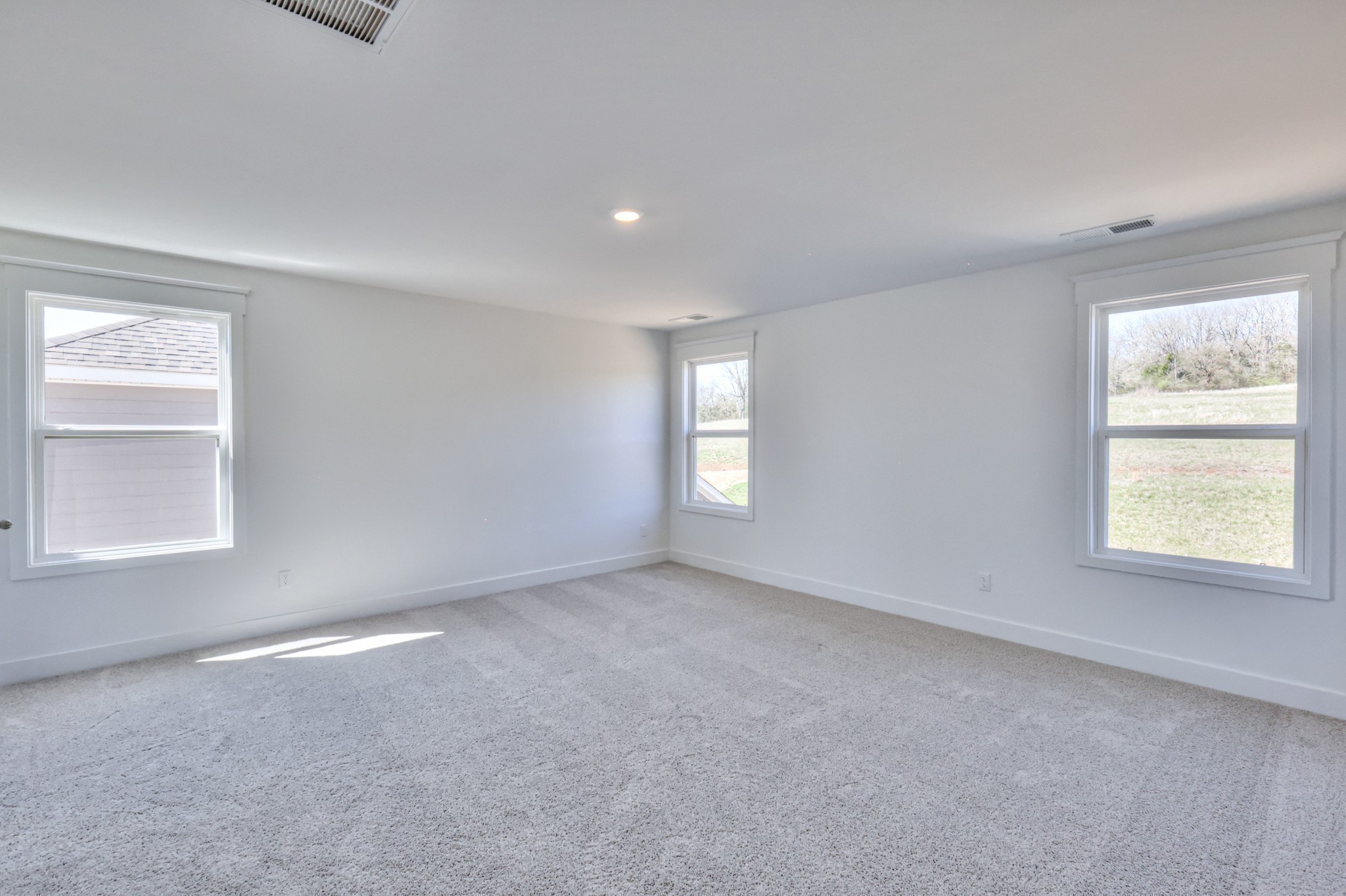 5912 Steiner Way Property Photo 25