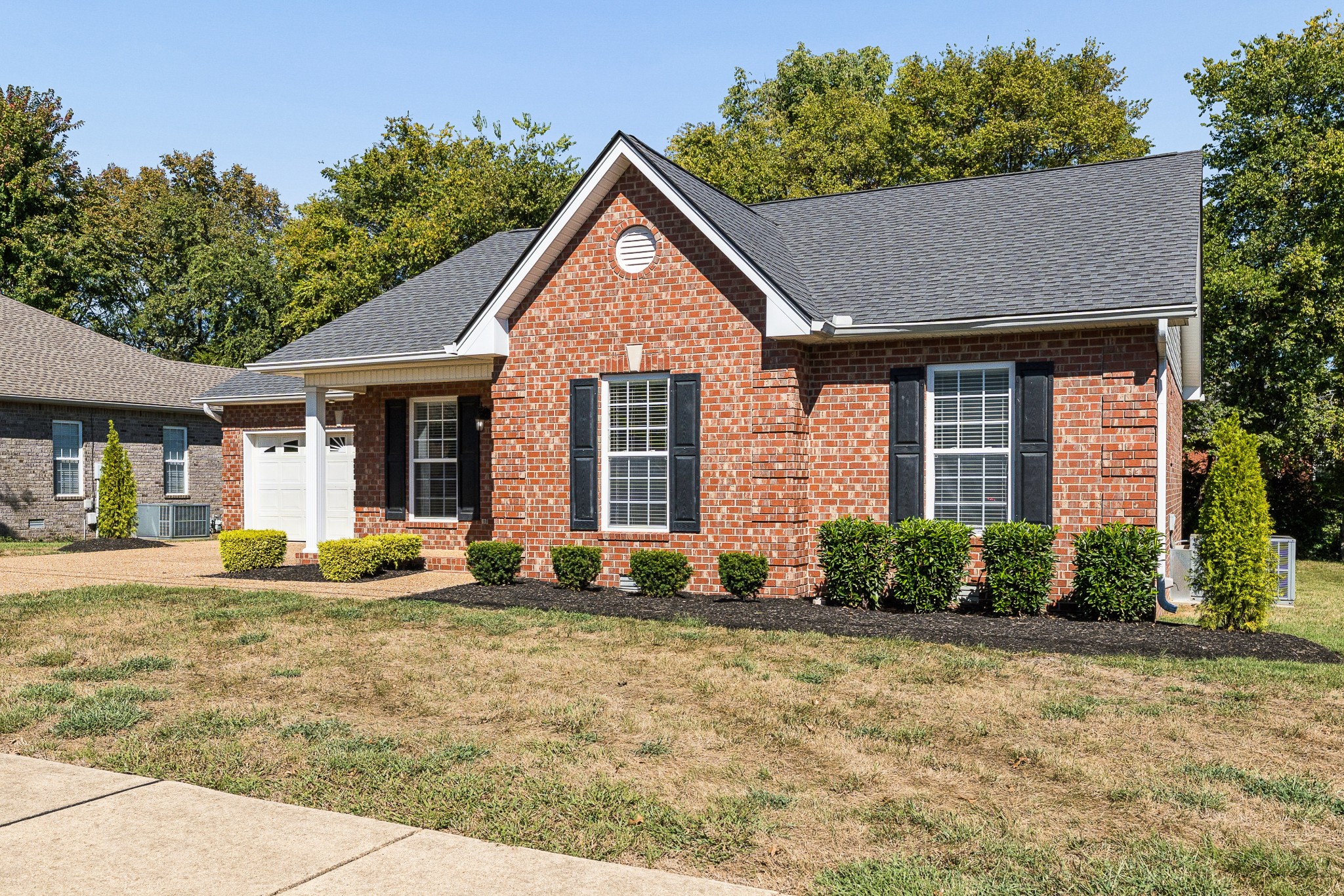 614 Lilycrest Dr Property Photo 2