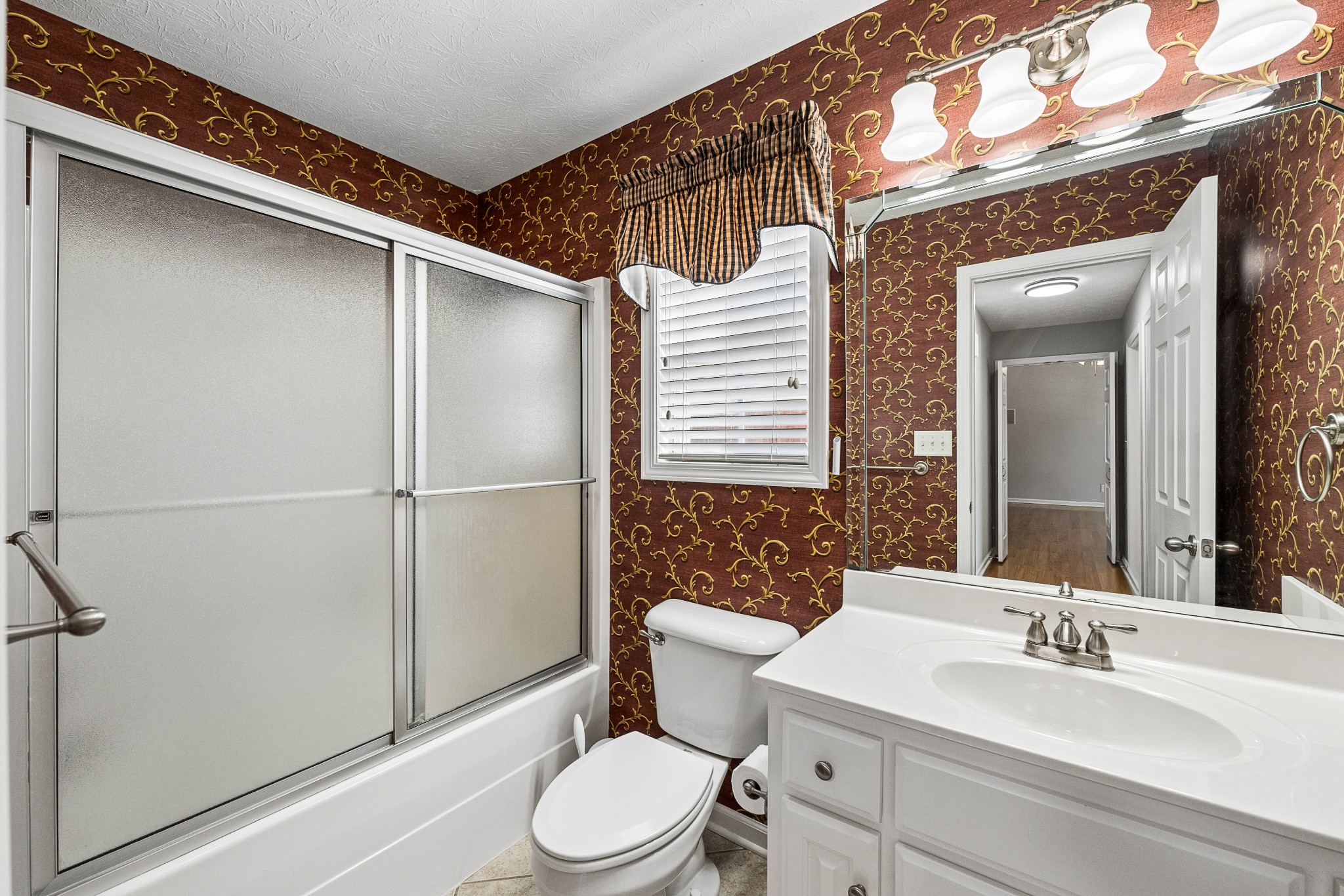 614 Lilycrest Dr Property Photo 11