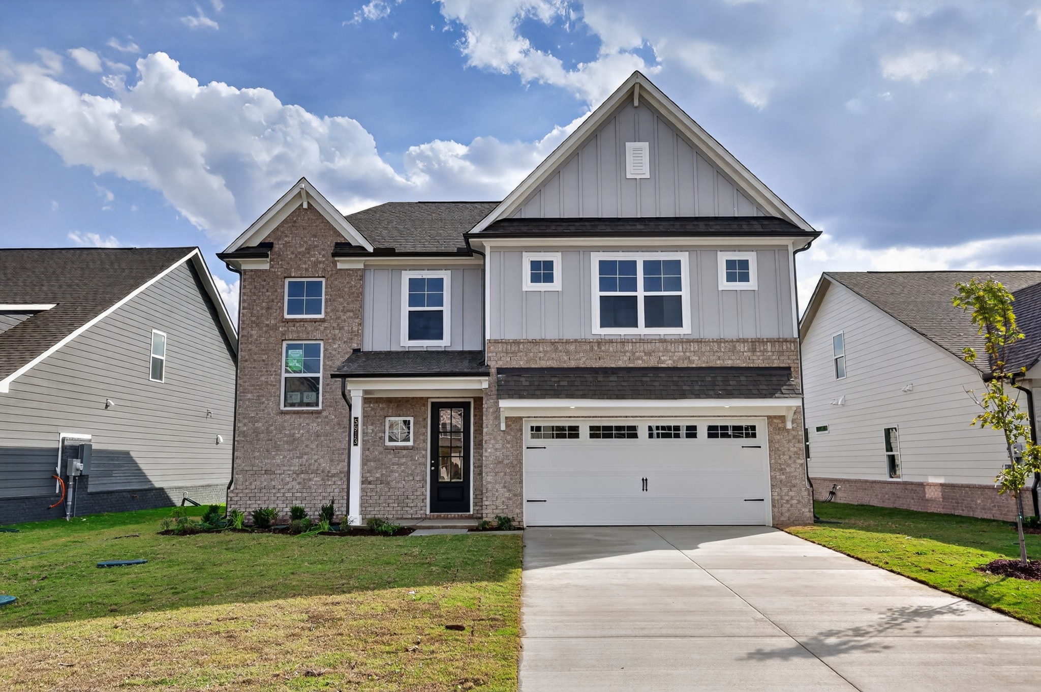 5913 Steiner Way Property Photo 1
