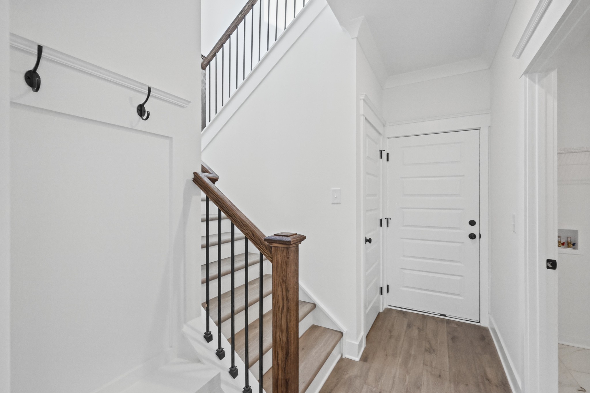 1875 Steiner Way Property Photo 13