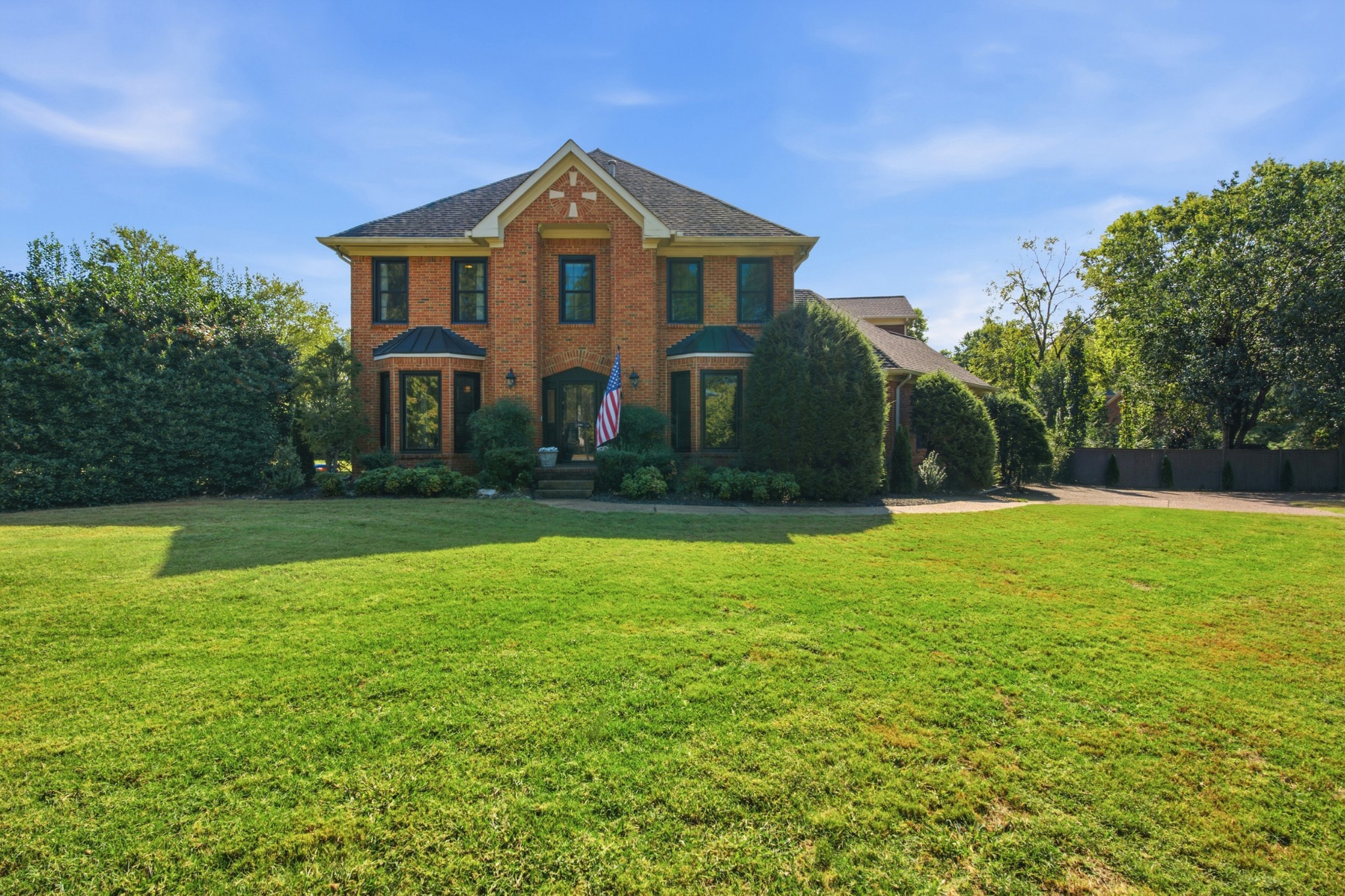 108 Sturbridge Dr