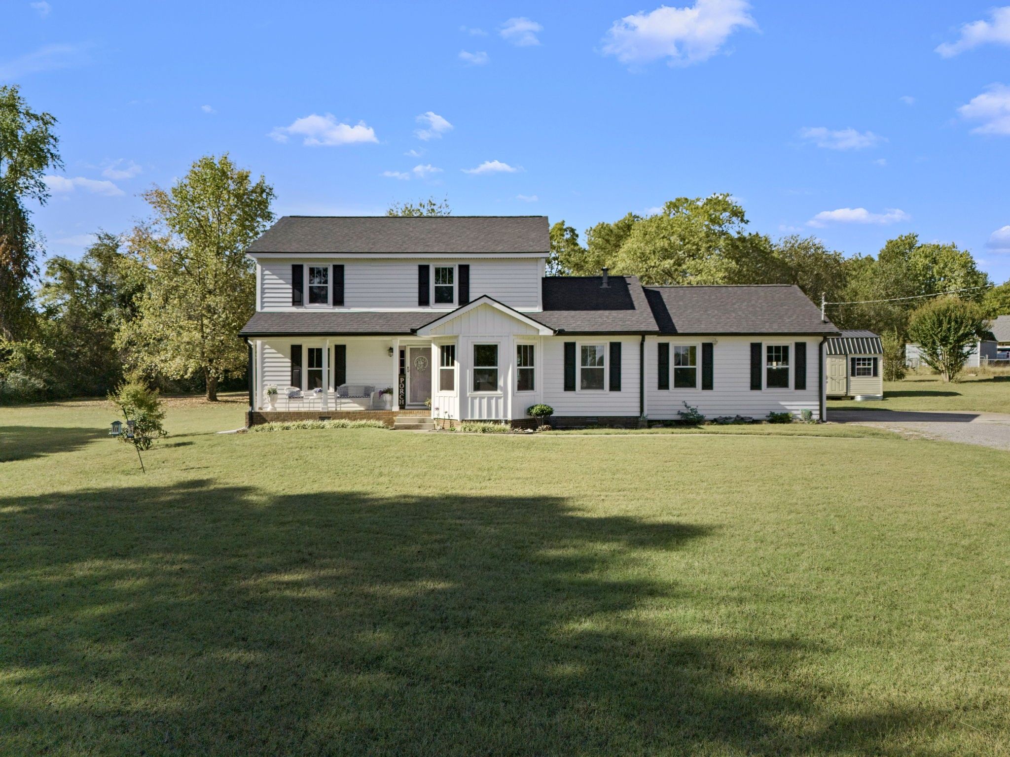4737 Spring Cove Dr Property Photo 1