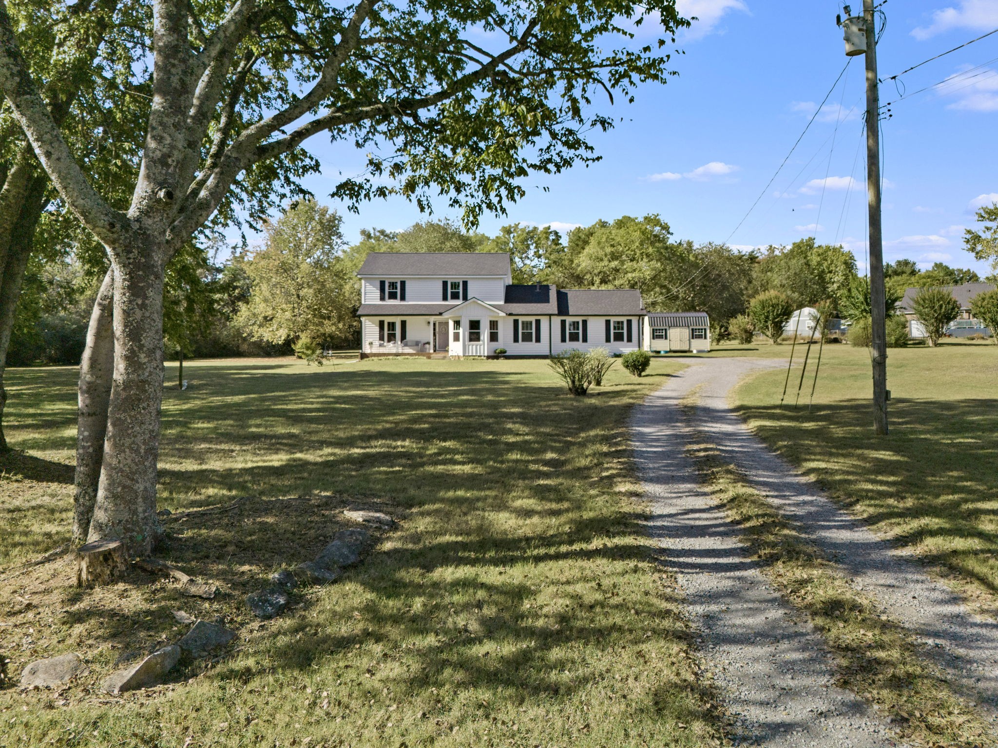 4737 Spring Cove Dr