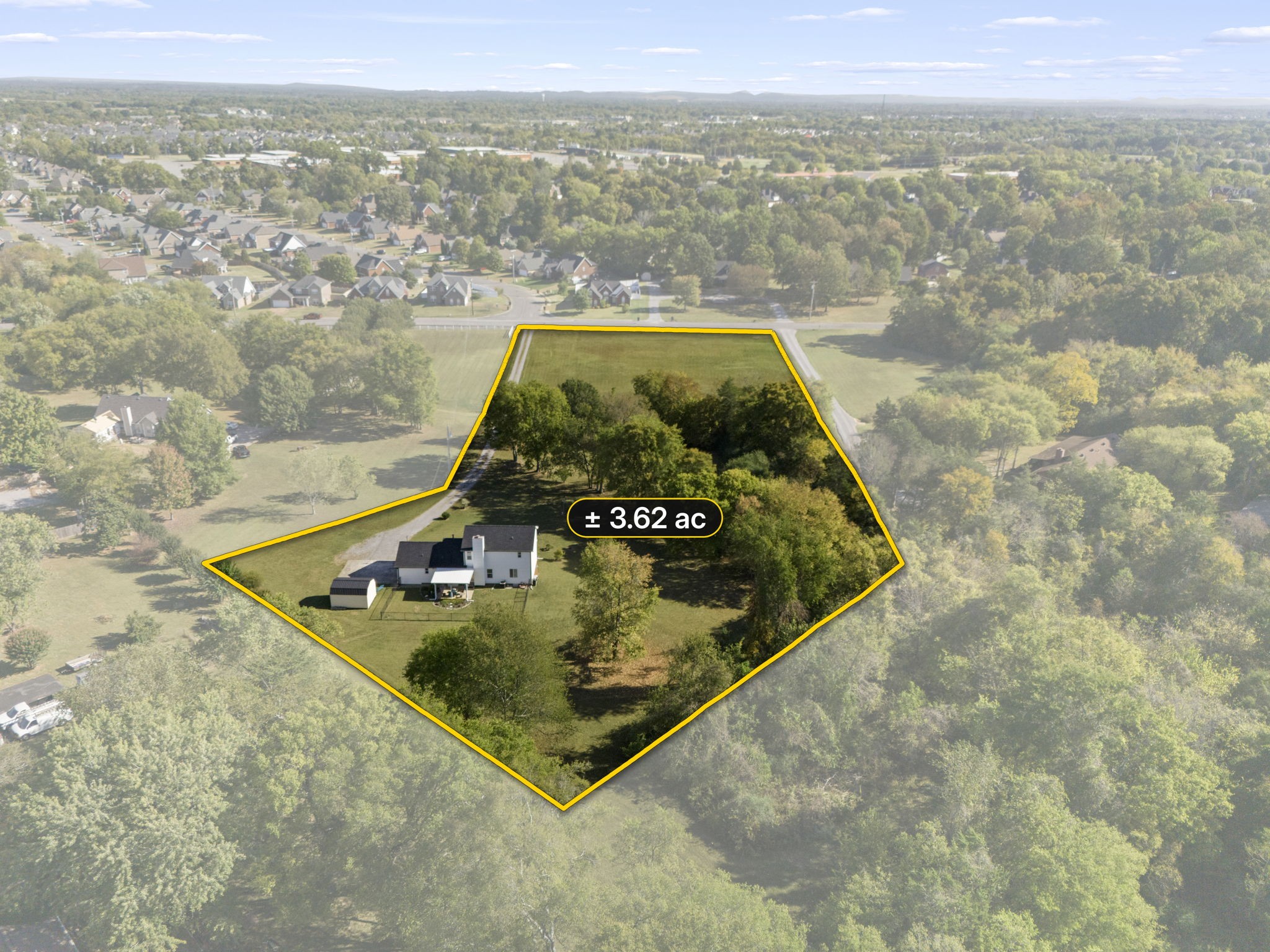 4737 Spring Cove Dr Property Photo 4