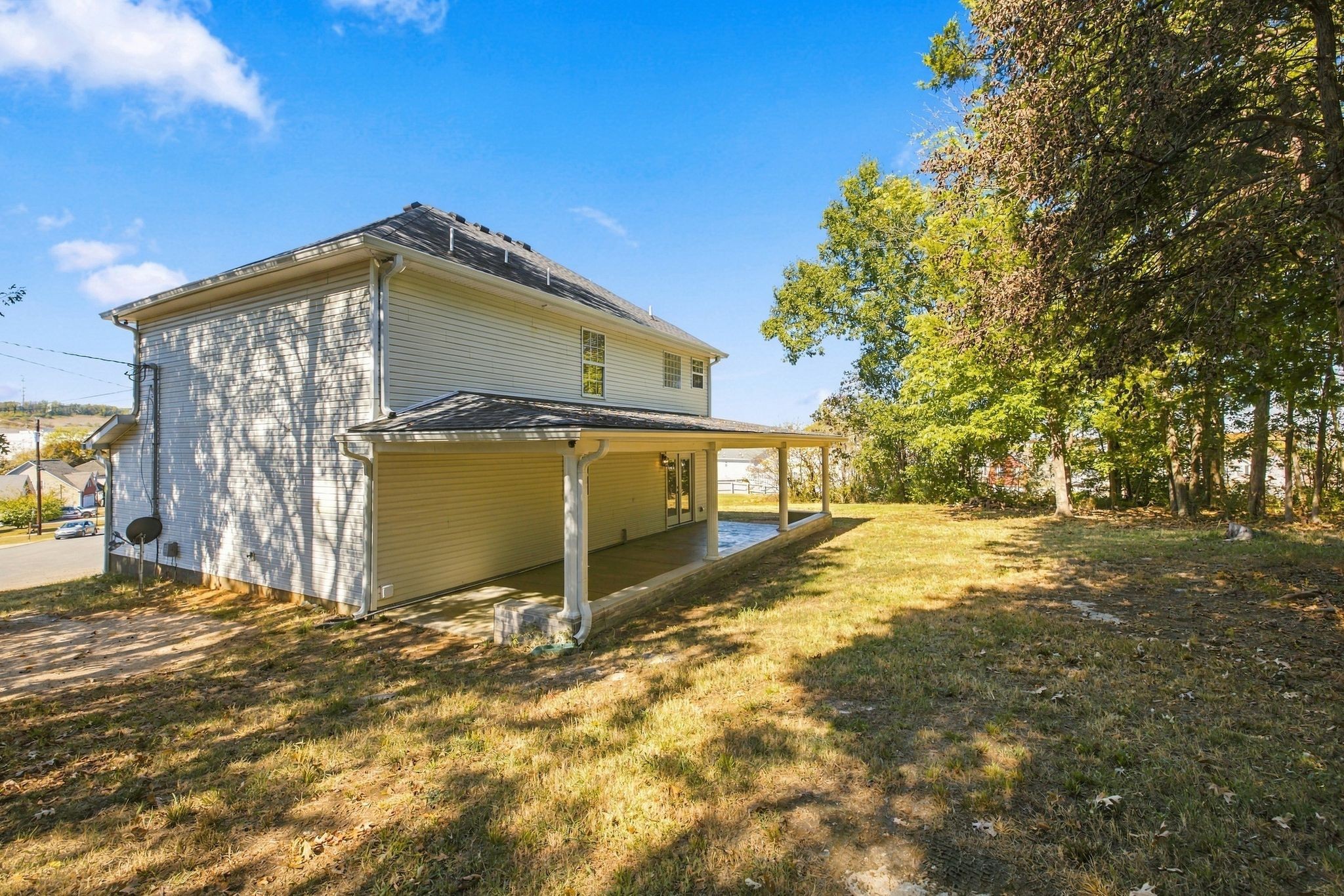 637 Martinsdale Ct Property Photo 30