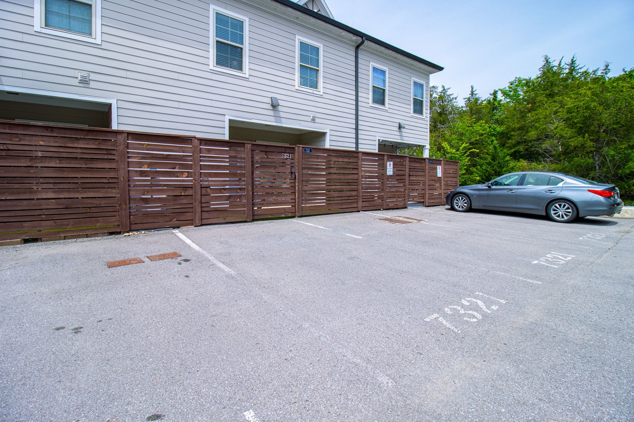 732 Old Hickory Blvd Property Photo 3