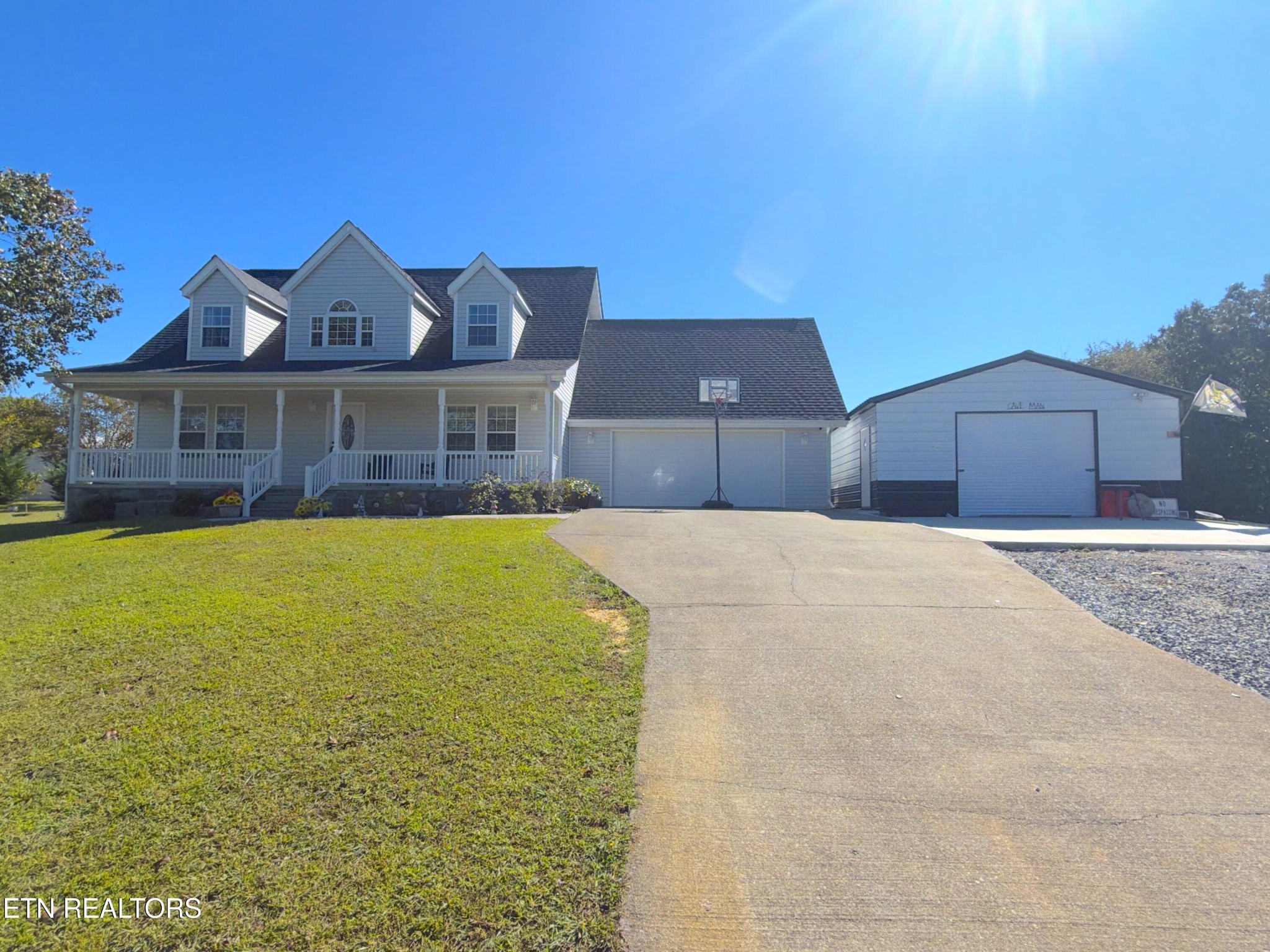 2833 English Valley Lane