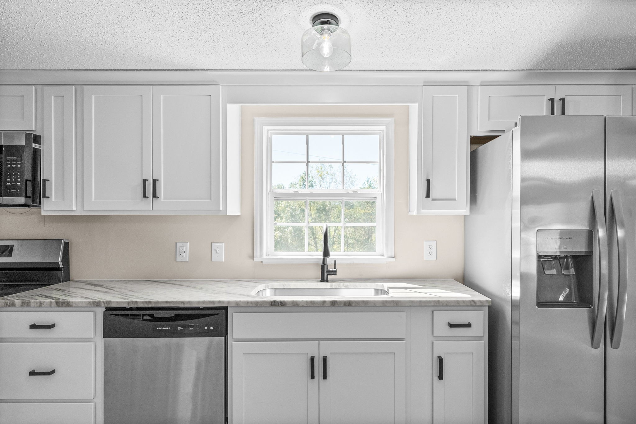 4751 Devers Rd Property Photo 16
