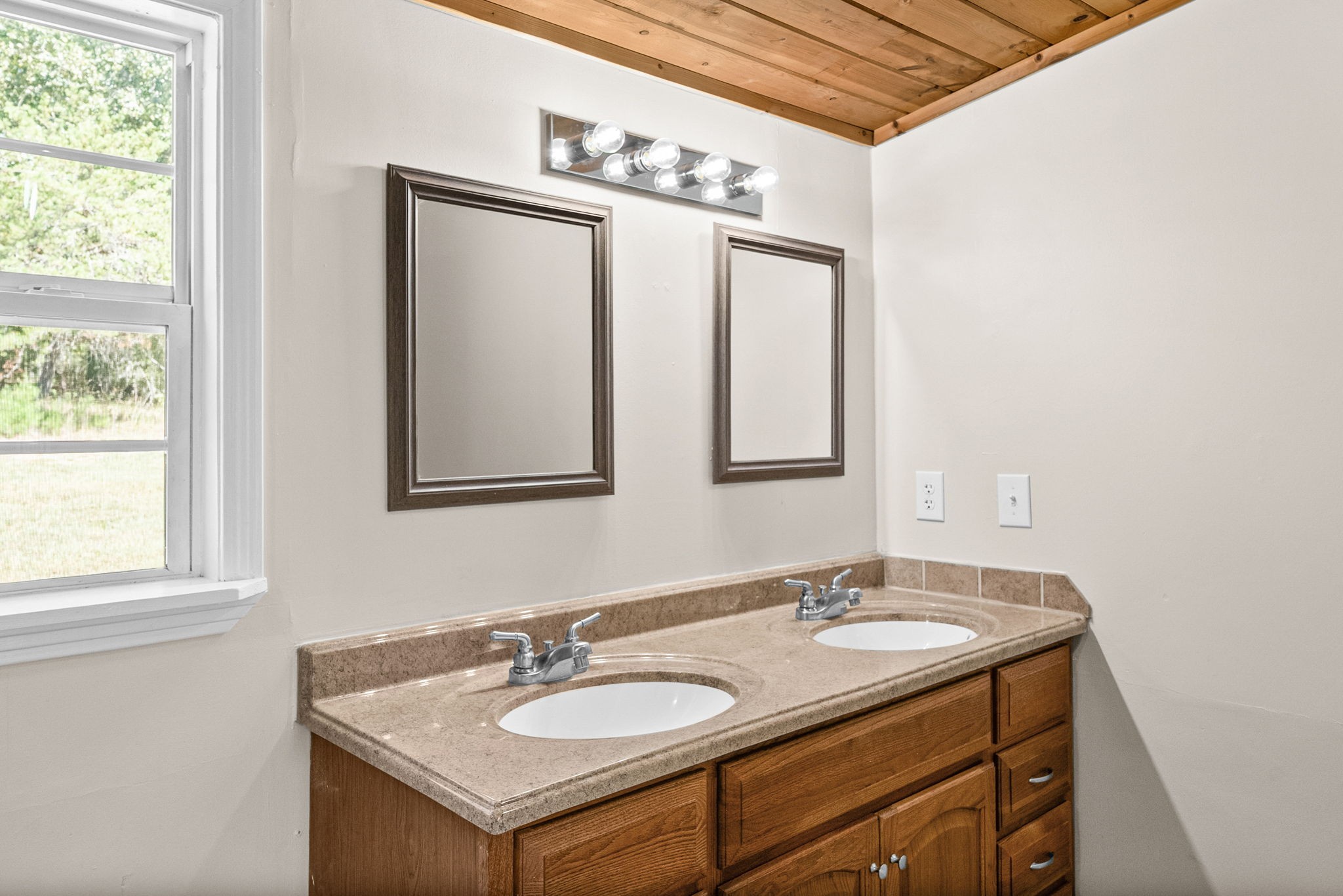 4751 Devers Rd Property Photo 25