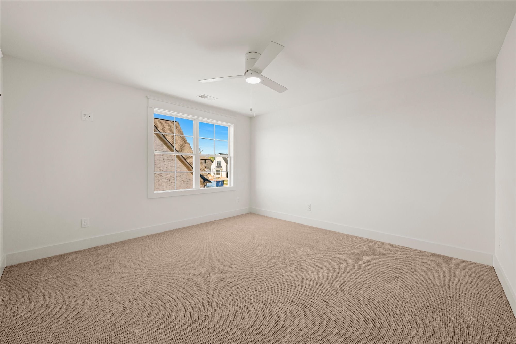 812 Brookdale Ct Property Photo 38