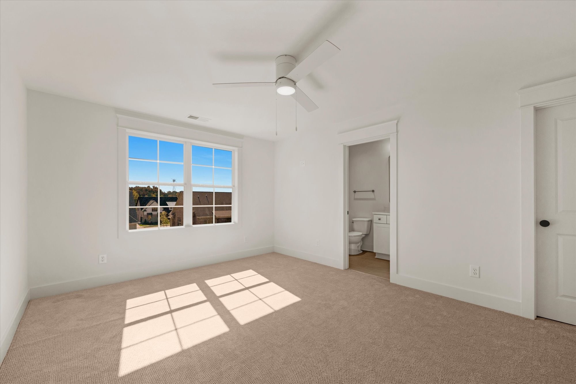 812 Brookdale Ct Property Photo 41