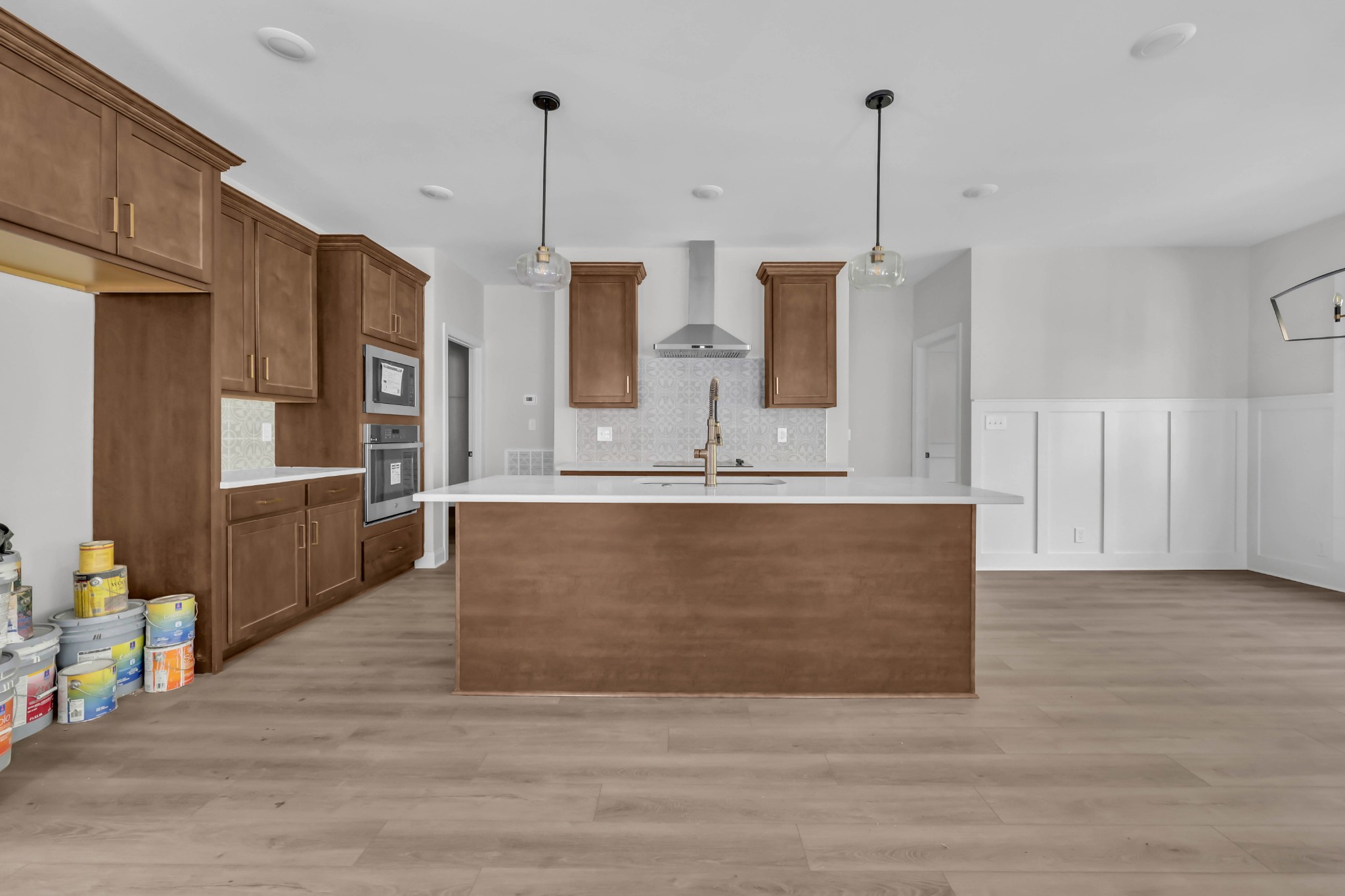 212 Birnam Wood Trce Property Photo 4
