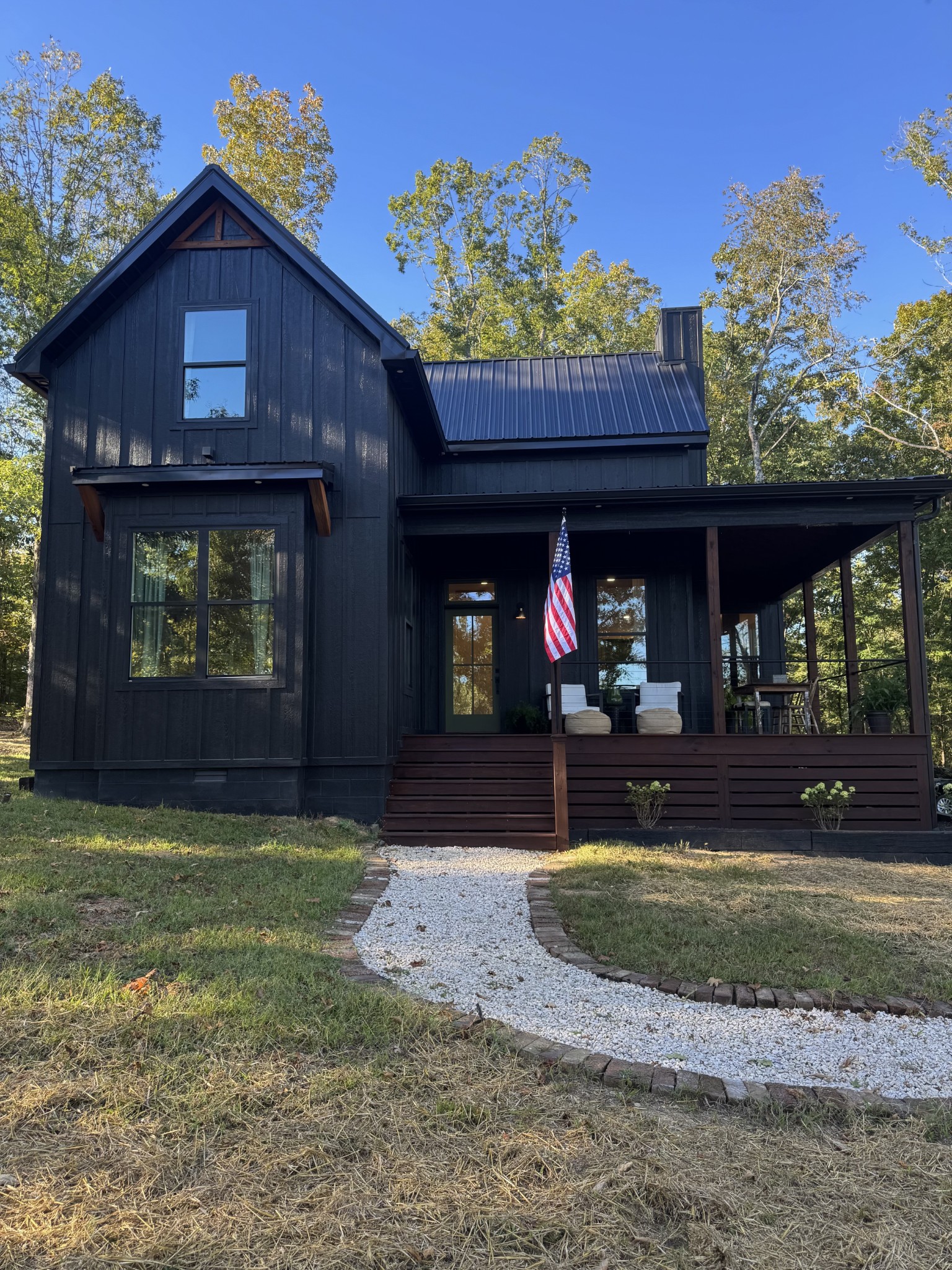 7505 Highway 100 Property Photo 1