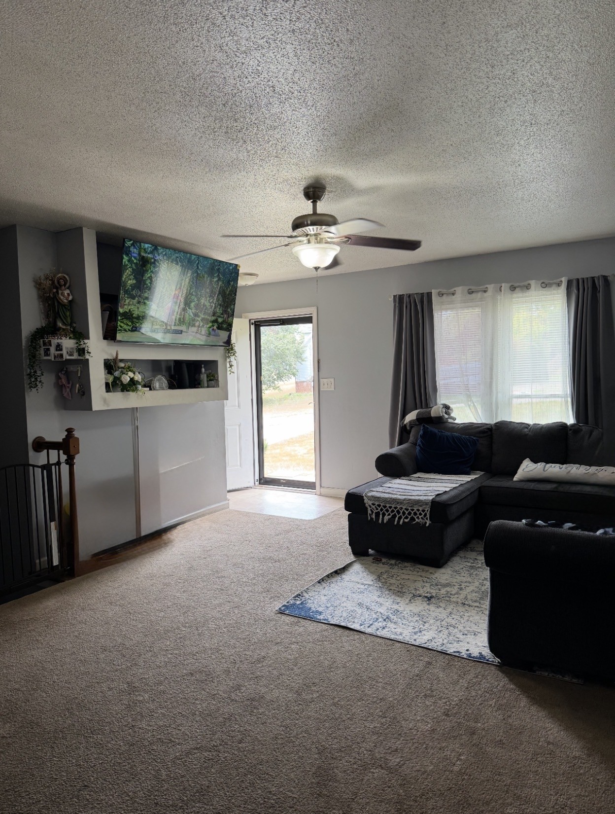 214 Sherwood Hills Dr Property Photo 2
