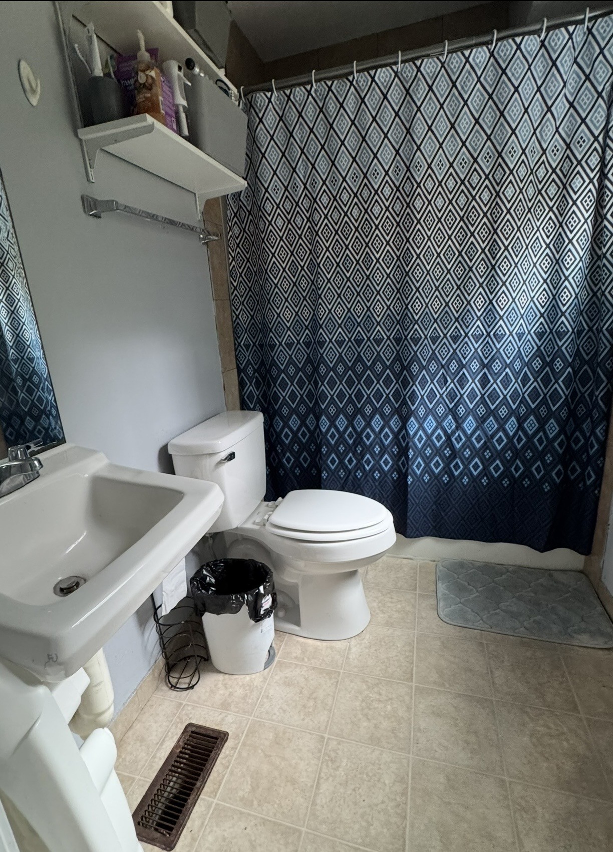 214 Sherwood Hills Dr Property Photo 9
