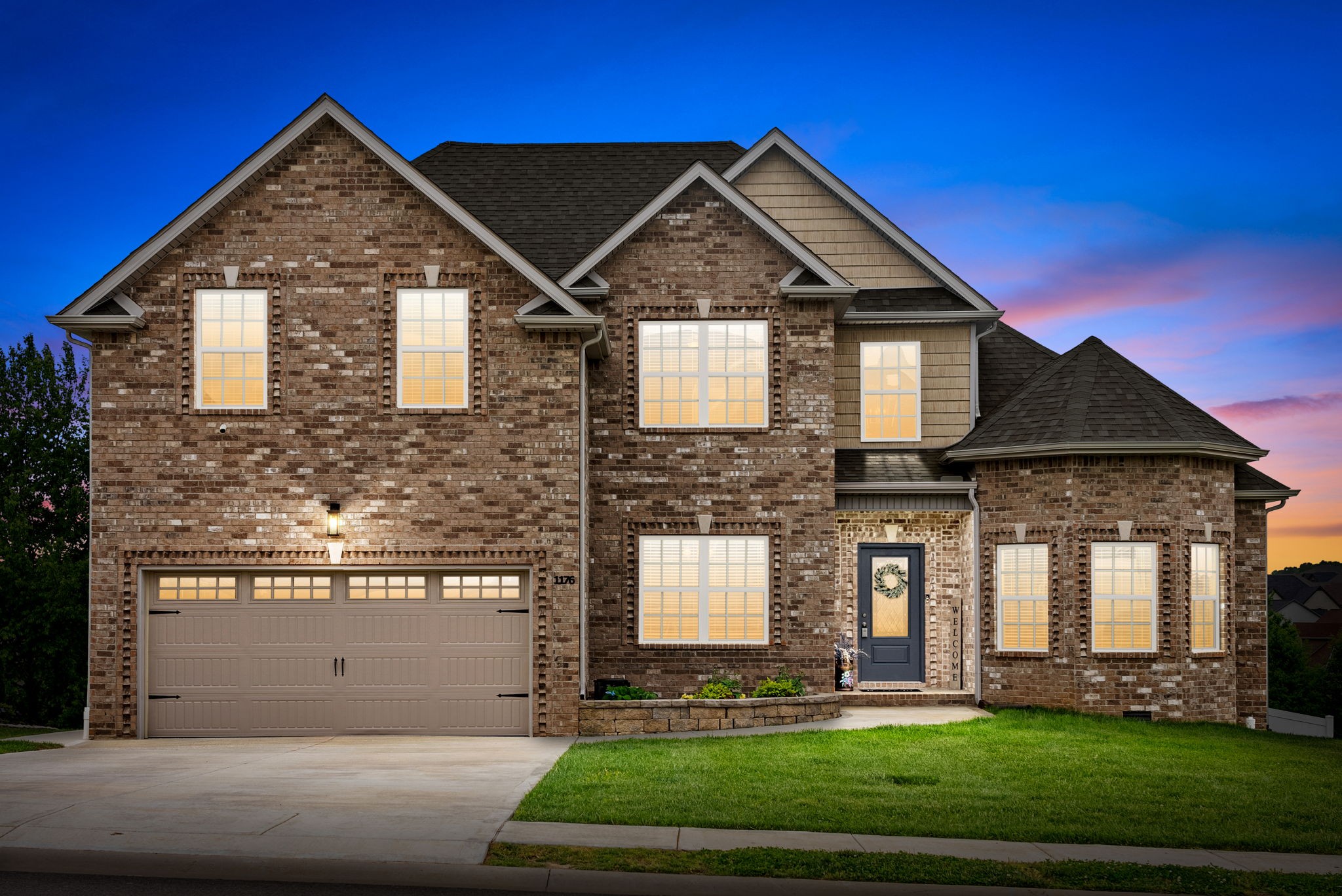 1176 Forsythia Trce Property Photo 1
