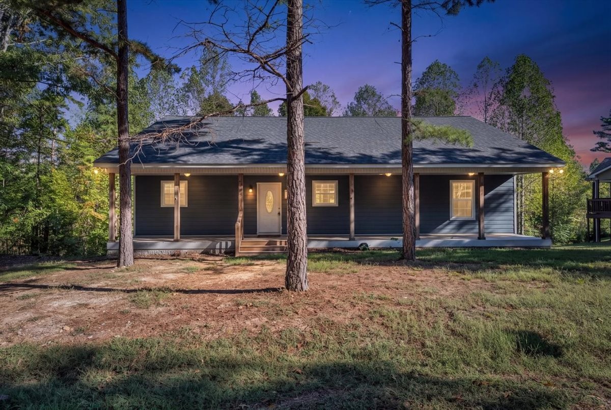 219 Antler Dr Property Photo 1