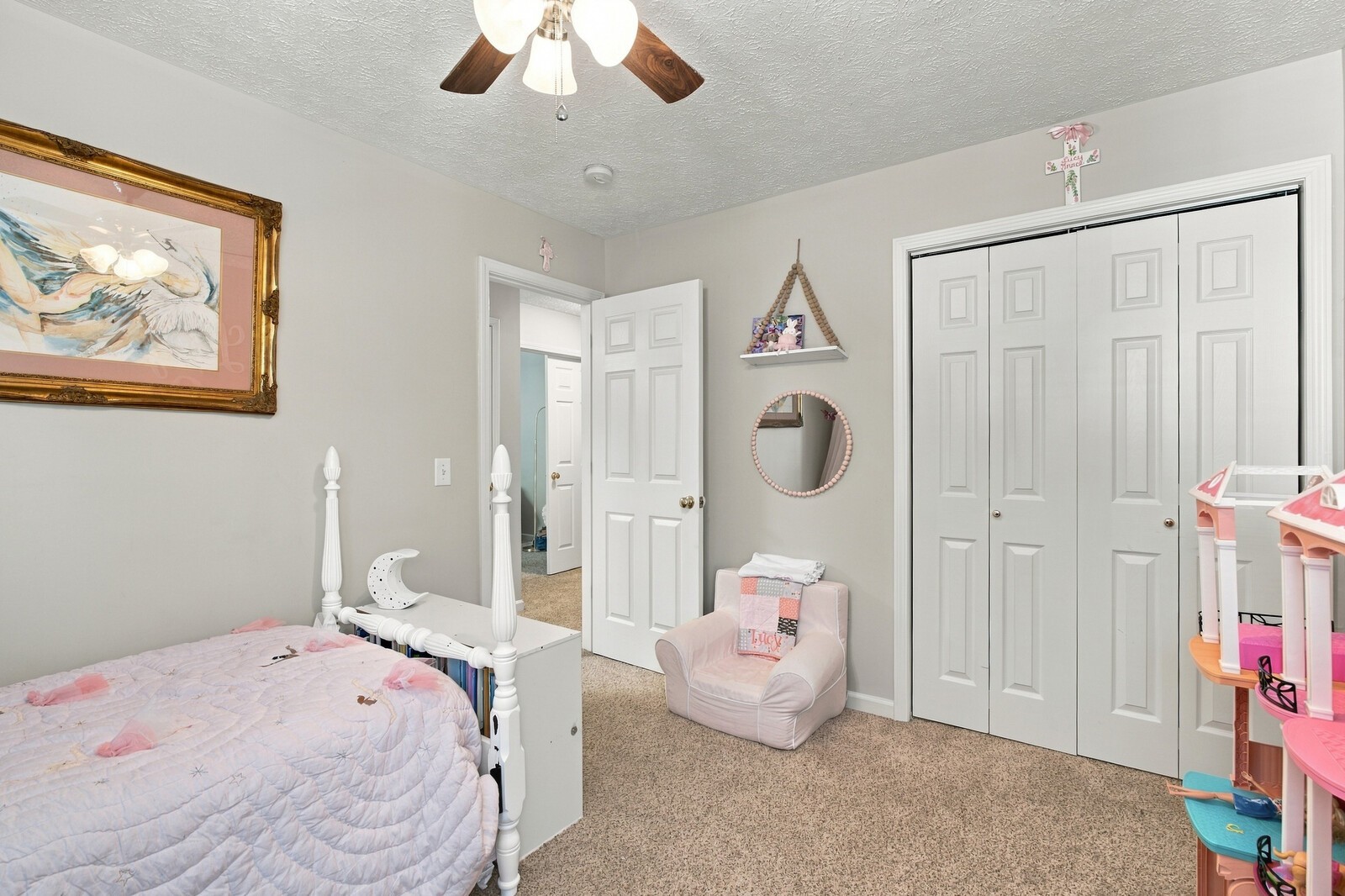112 Paige Park Ln Property Photo 35