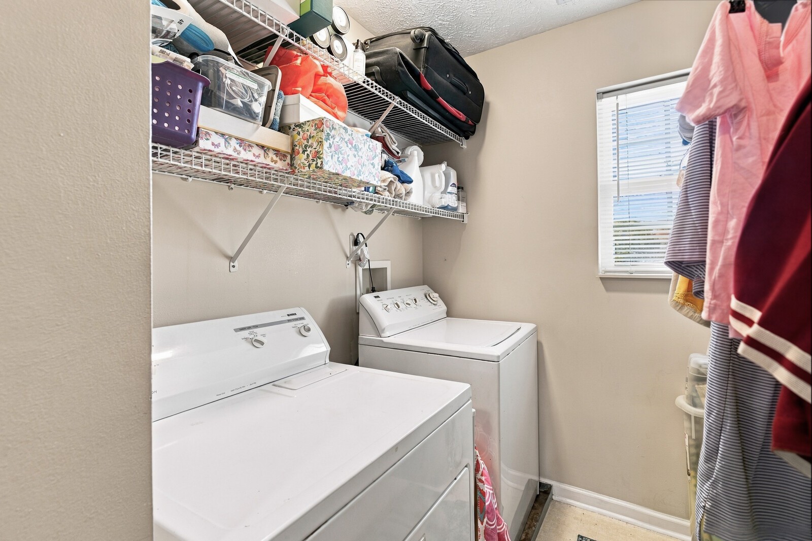 112 Paige Park Ln Property Photo 37