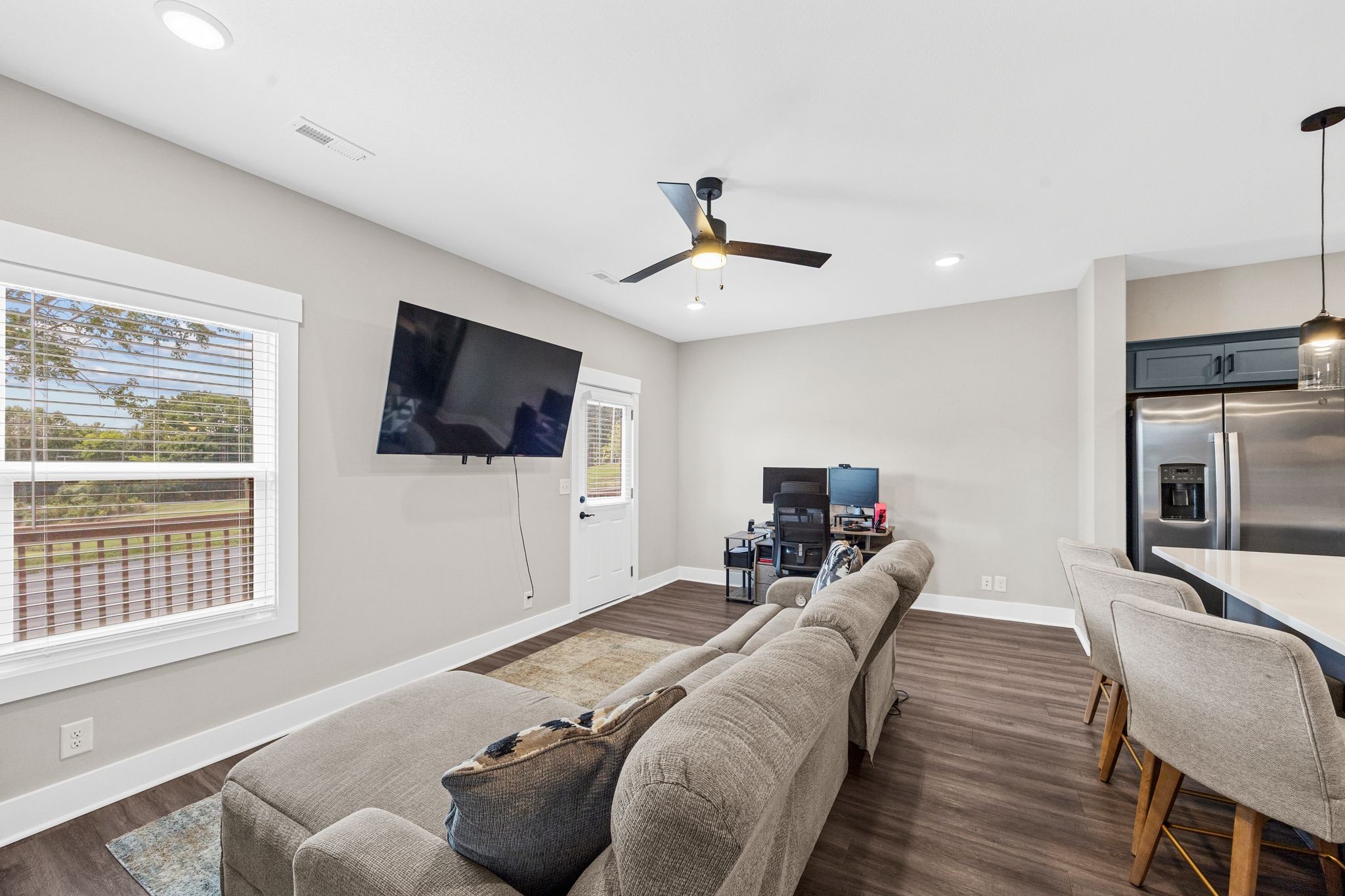 207 Jonathan Wade Cir Property Photo 7
