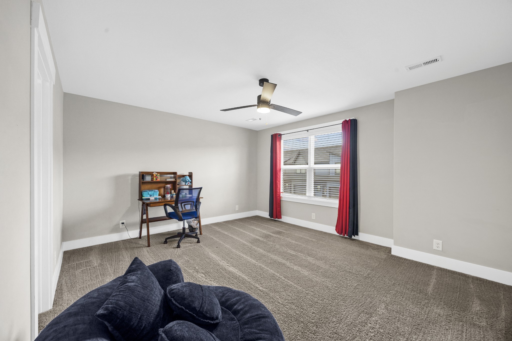 207 Jonathan Wade Cir Property Photo 17