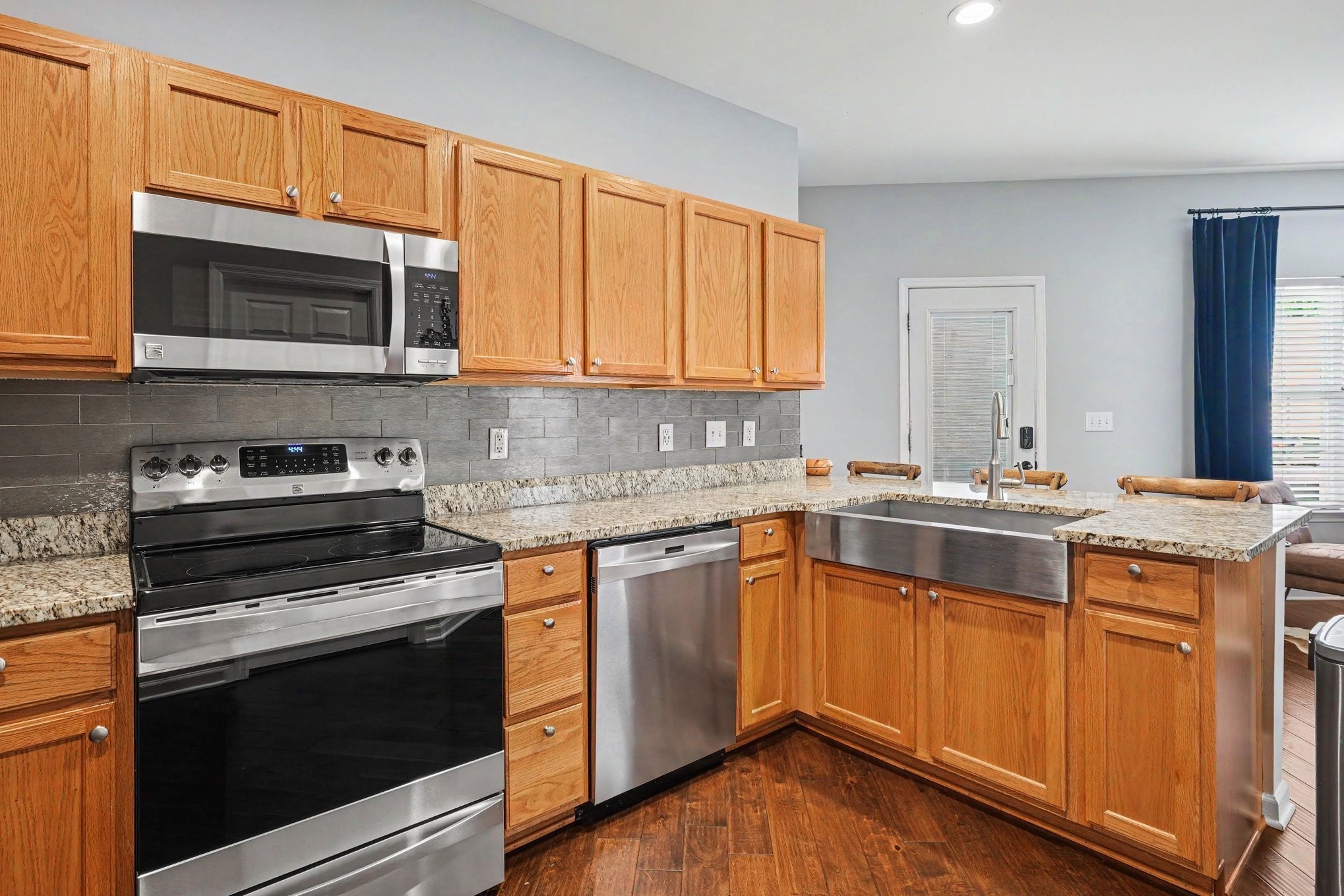 3188 Vera Valley Rd Property Photo 10