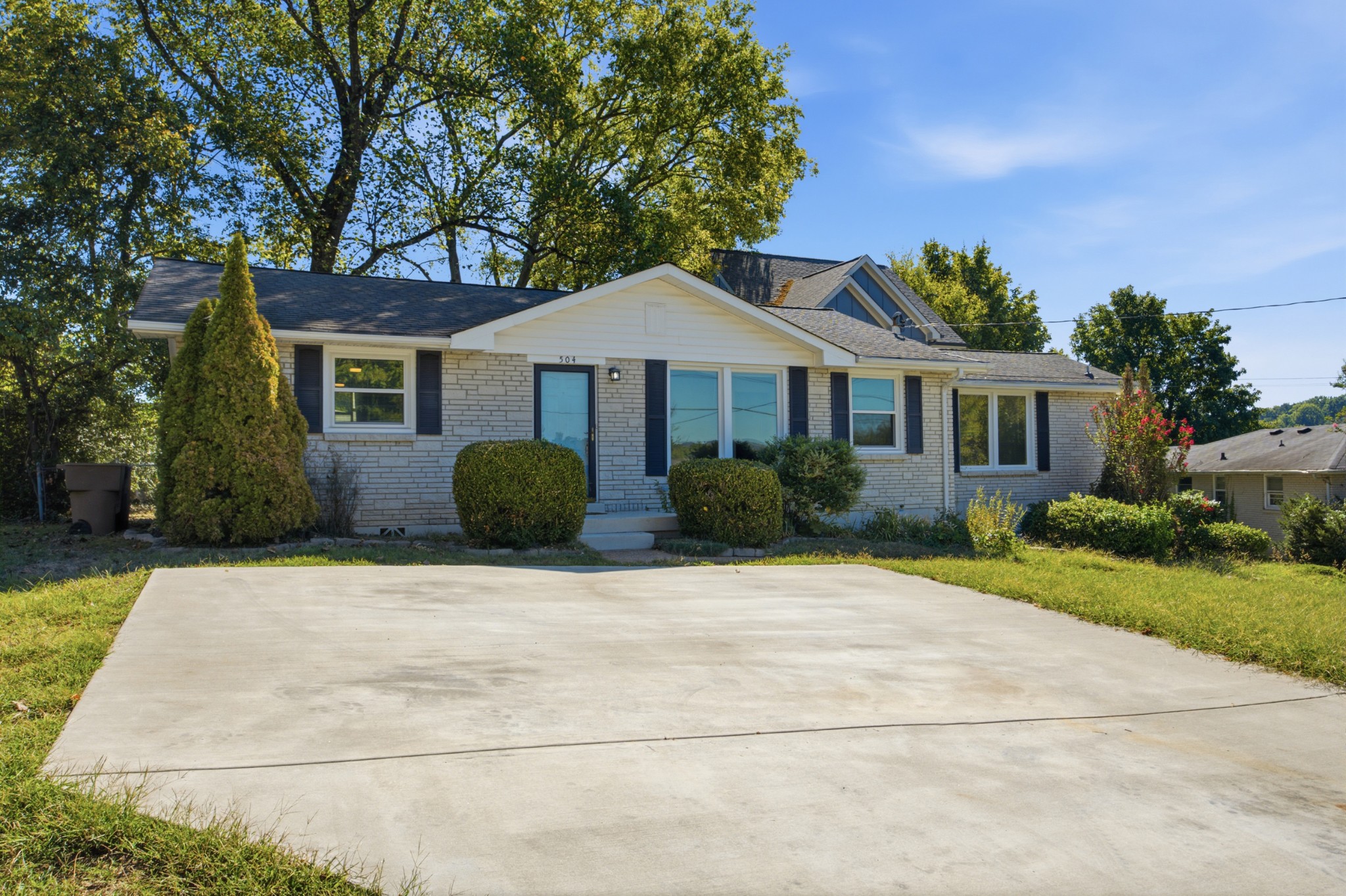 504 Highcrest Dr Property Photo 1