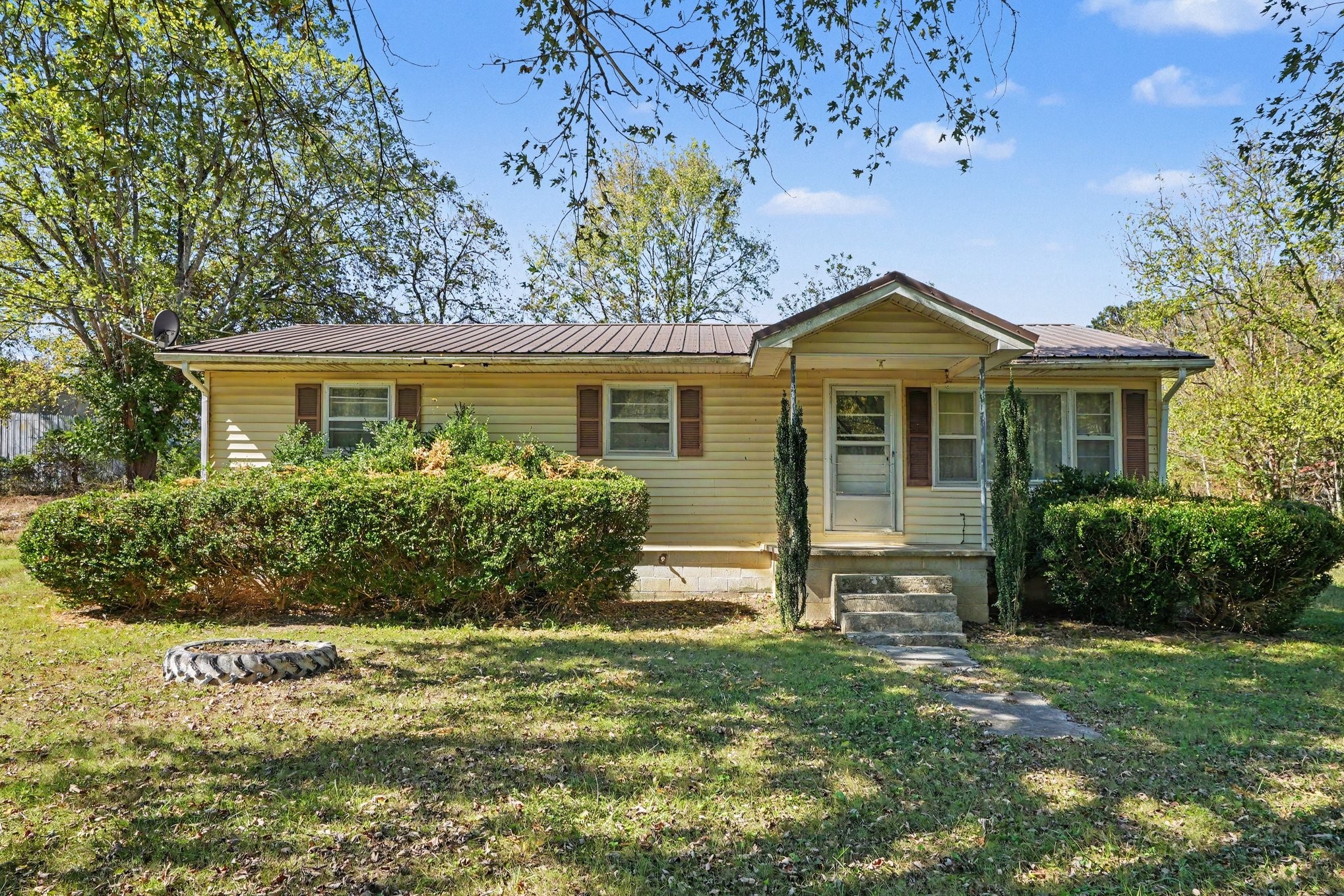 7291 Greenvale Rd Property Photo 2
