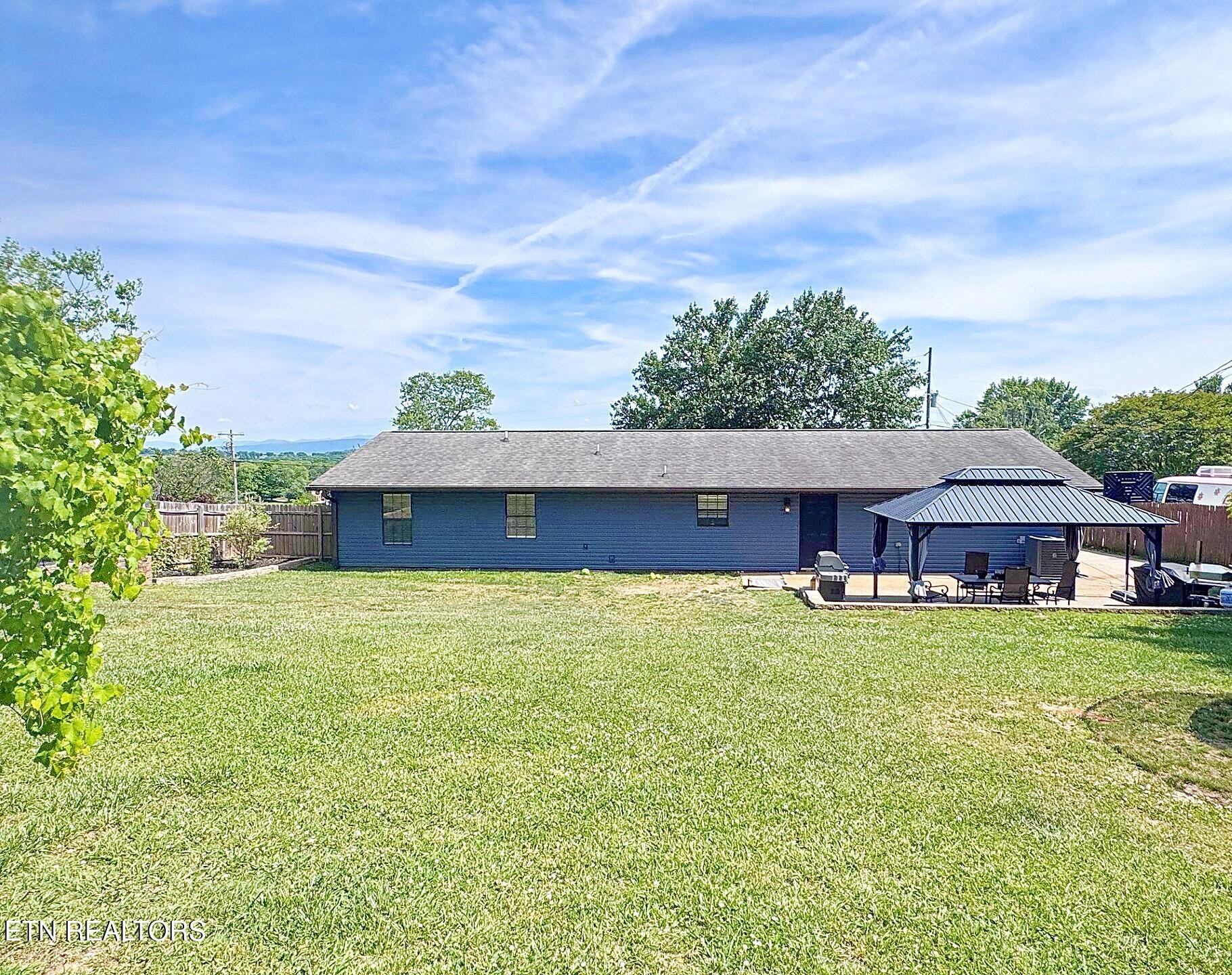 3633 Southfork Place Property Photo 6