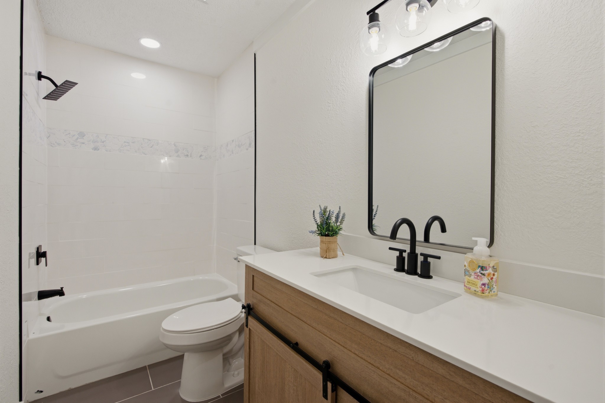 1062 Caps Rdg Property Photo 25