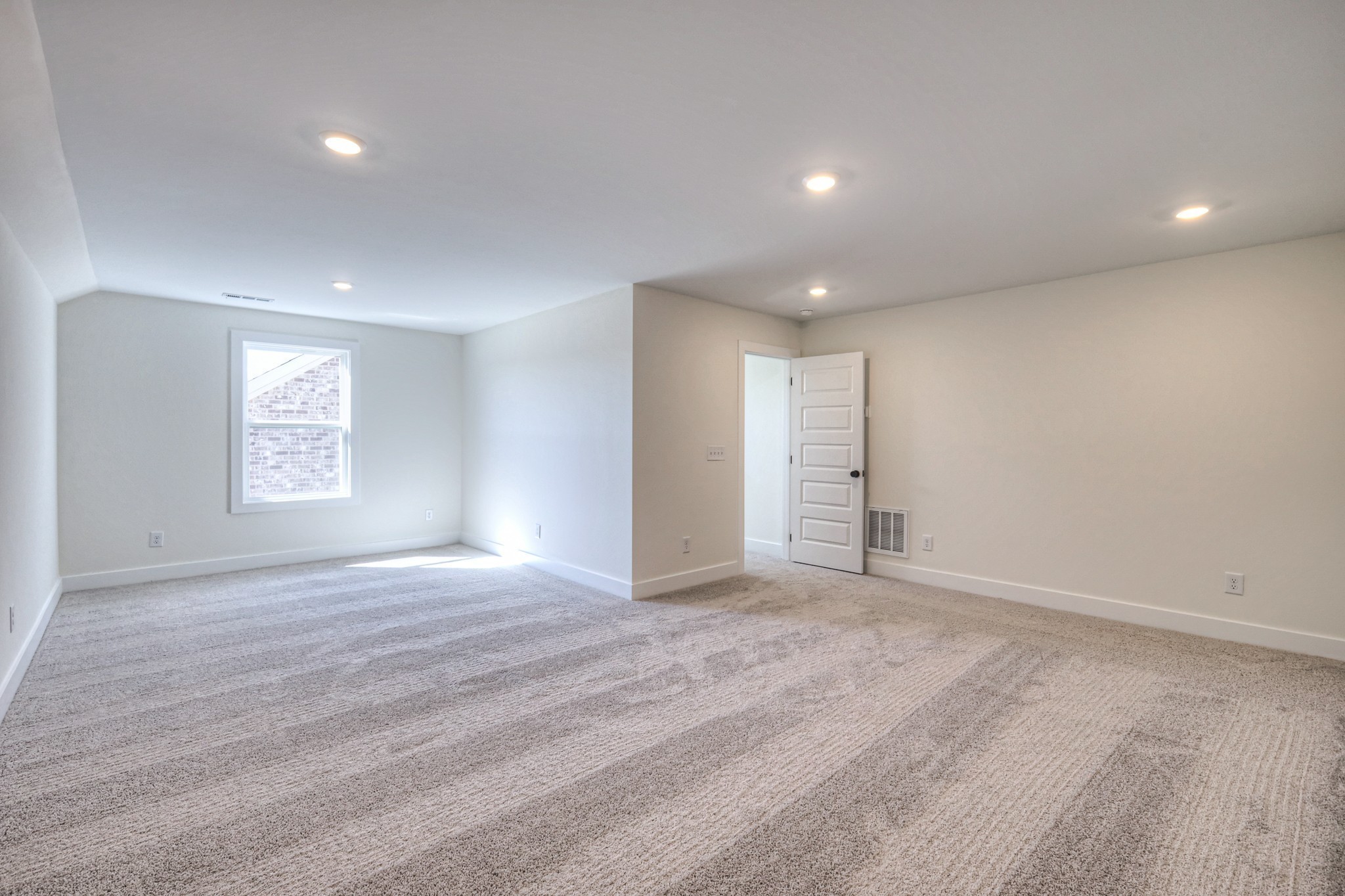 408 Misty Creek Court Property Photo 18