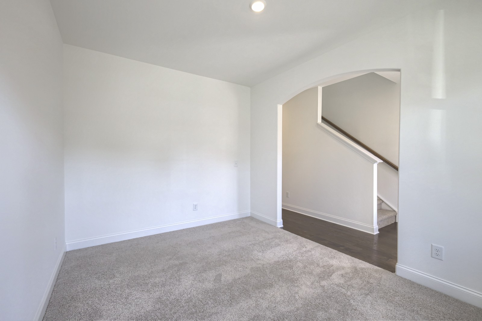 520 Misty Creek Court Property Photo 5