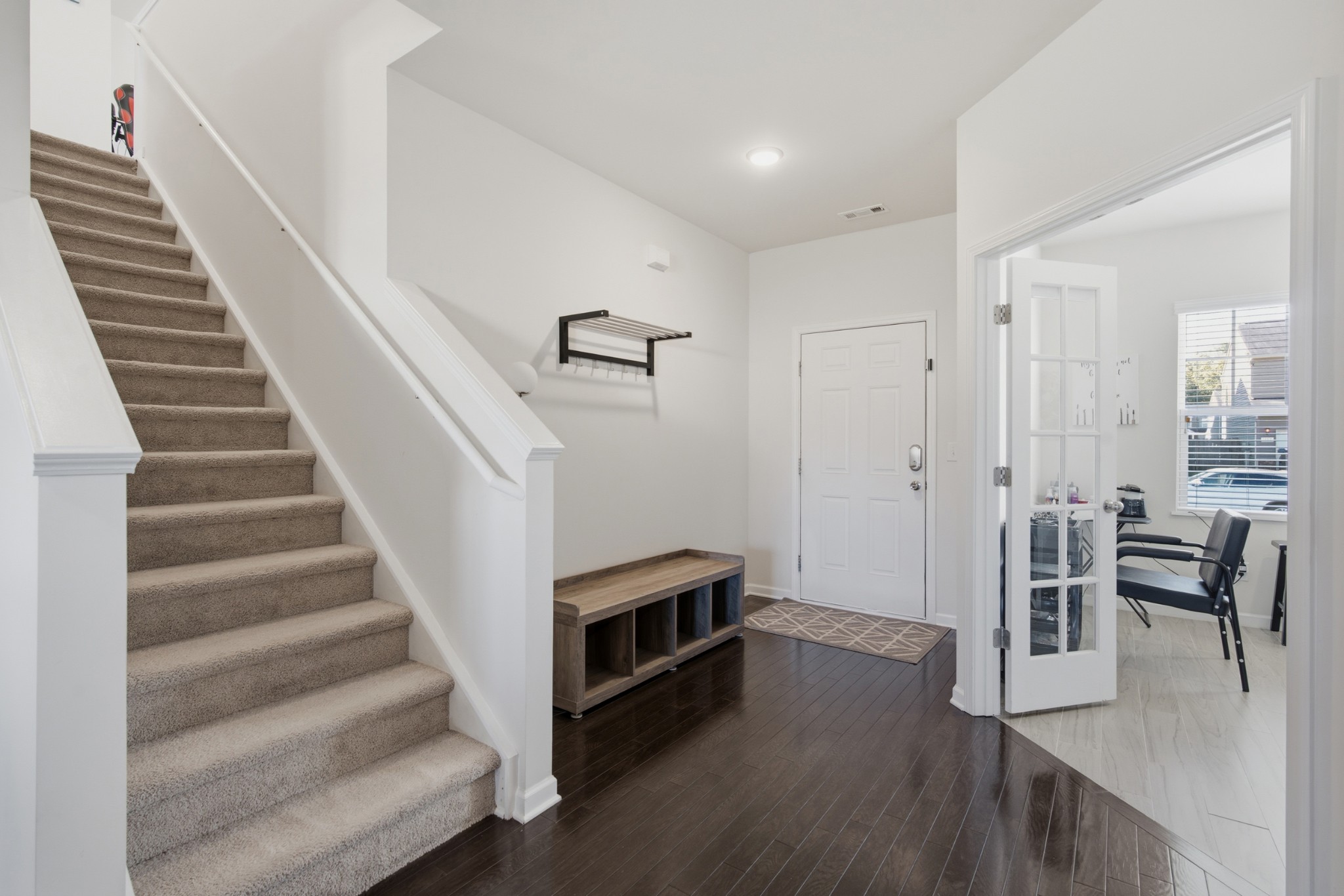 1203 Lumsley Dr Property Photo 9