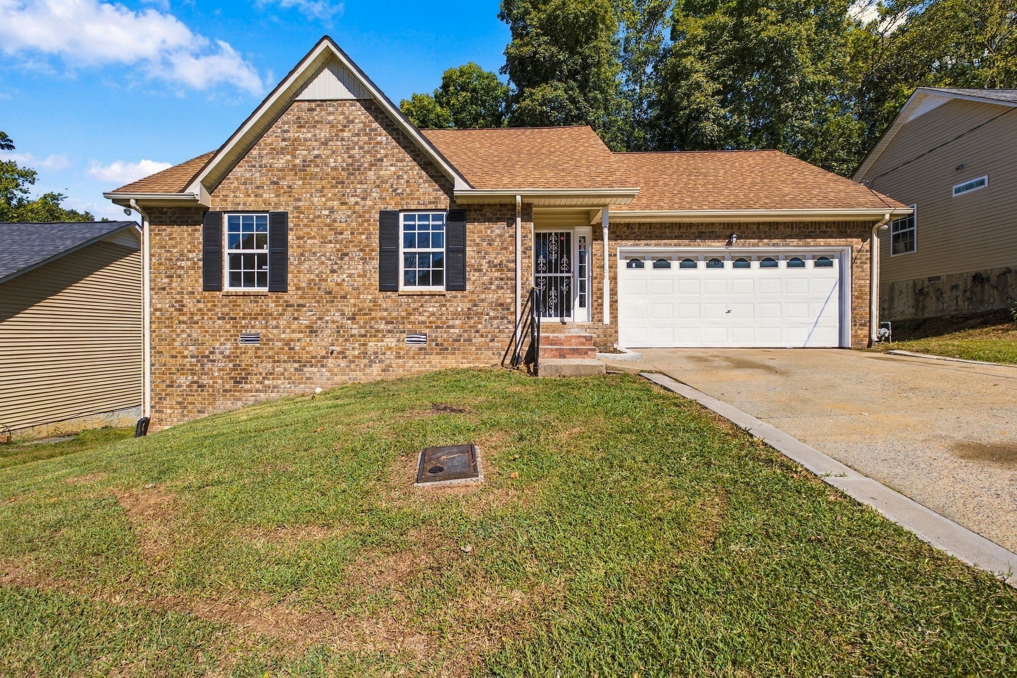 1032 Blue Mountain Ln Property Photo 1