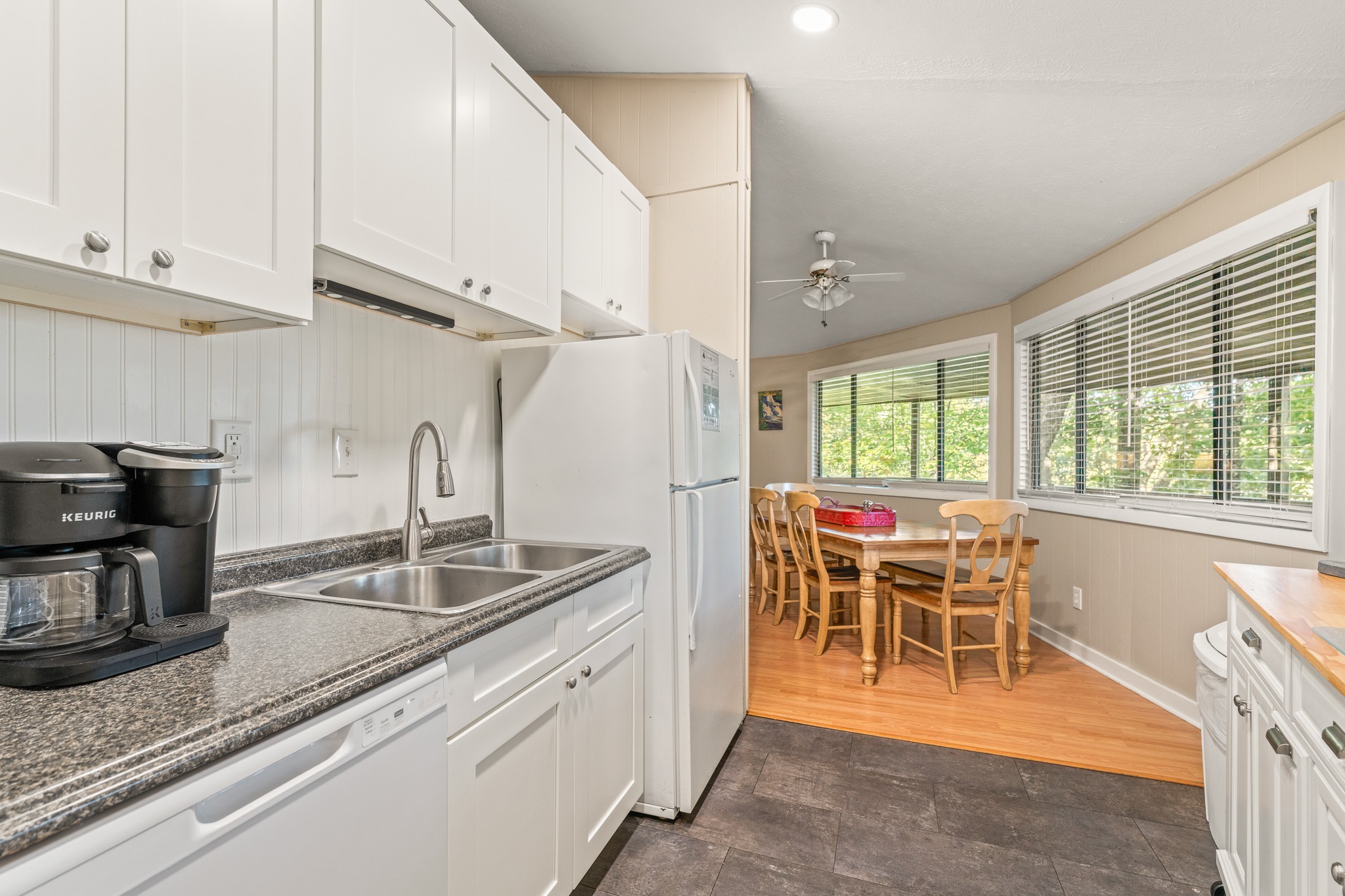1429 Zurich Rd Property Photo 10