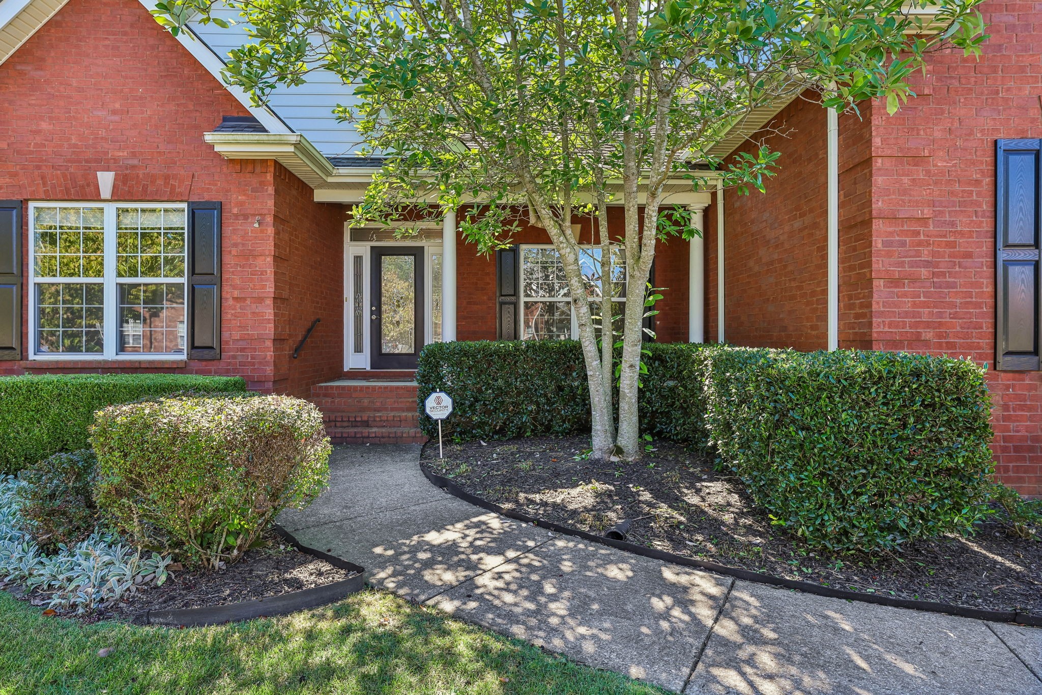 3630 Geneva Dr Property Photo 3