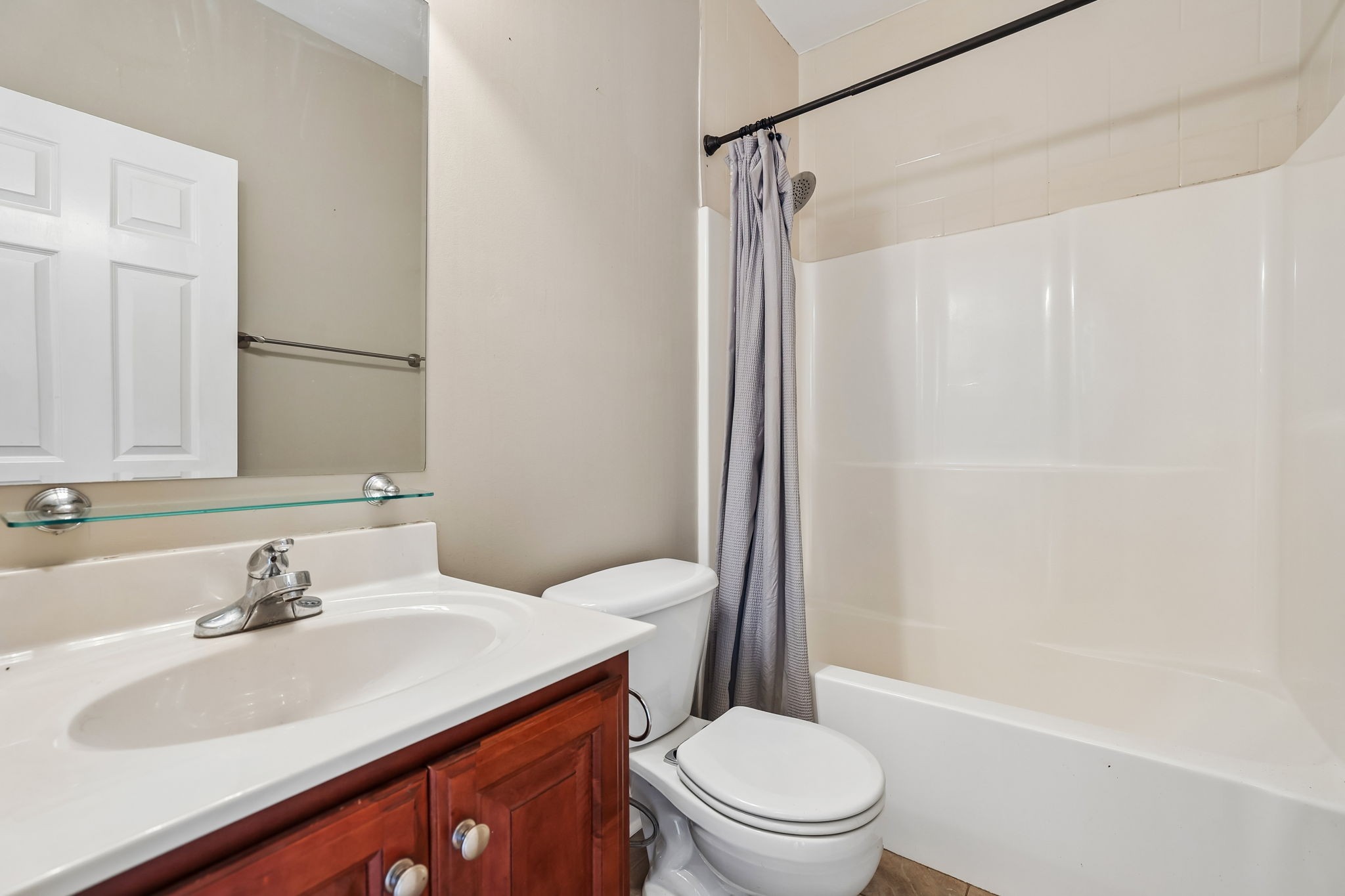 3630 Geneva Dr Property Photo 29