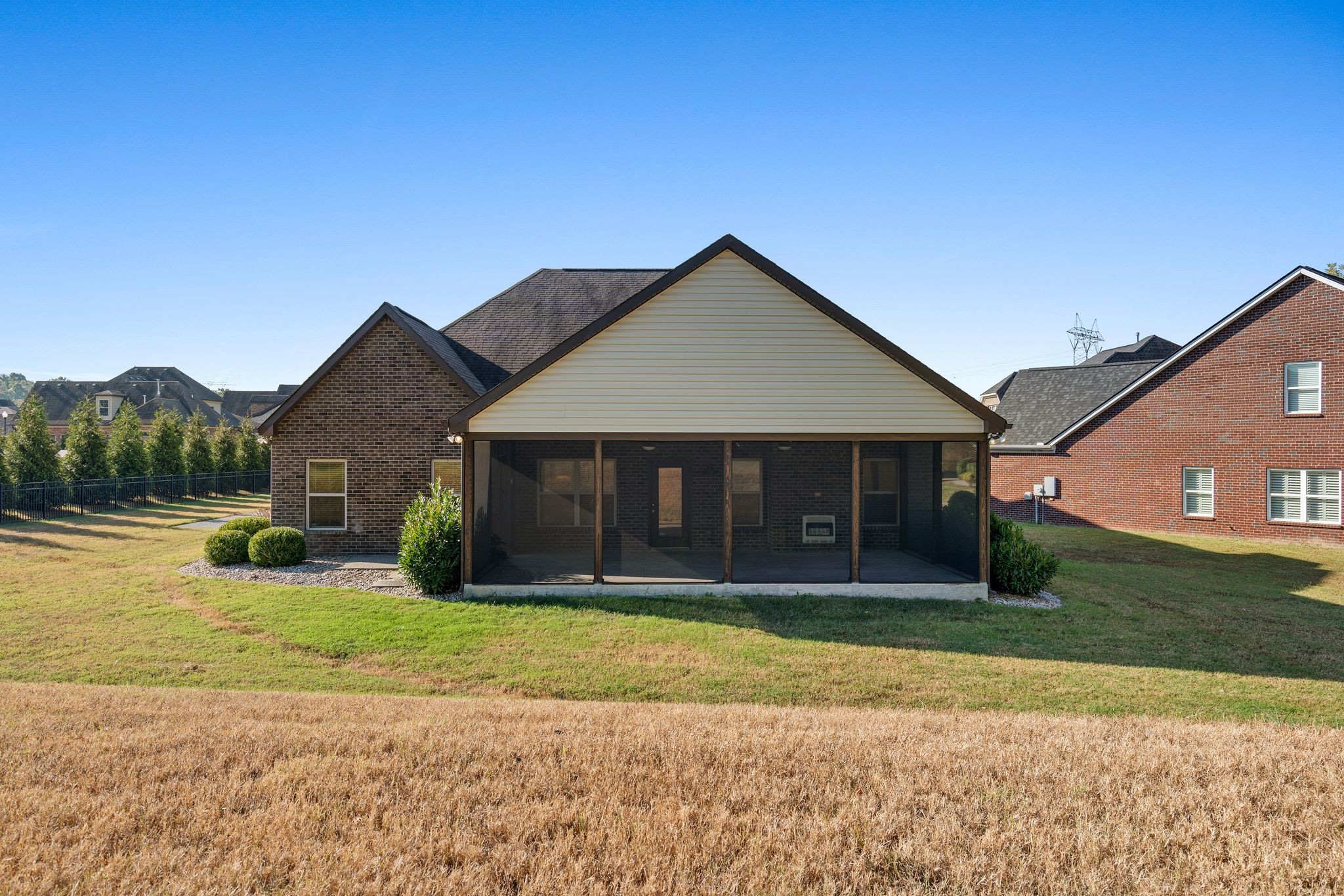 206 Brixham Ct Property Photo 33