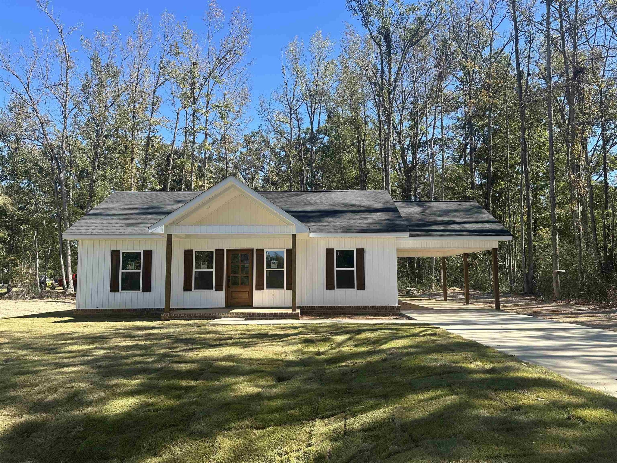 680 PRINCE PL Property Photo 1