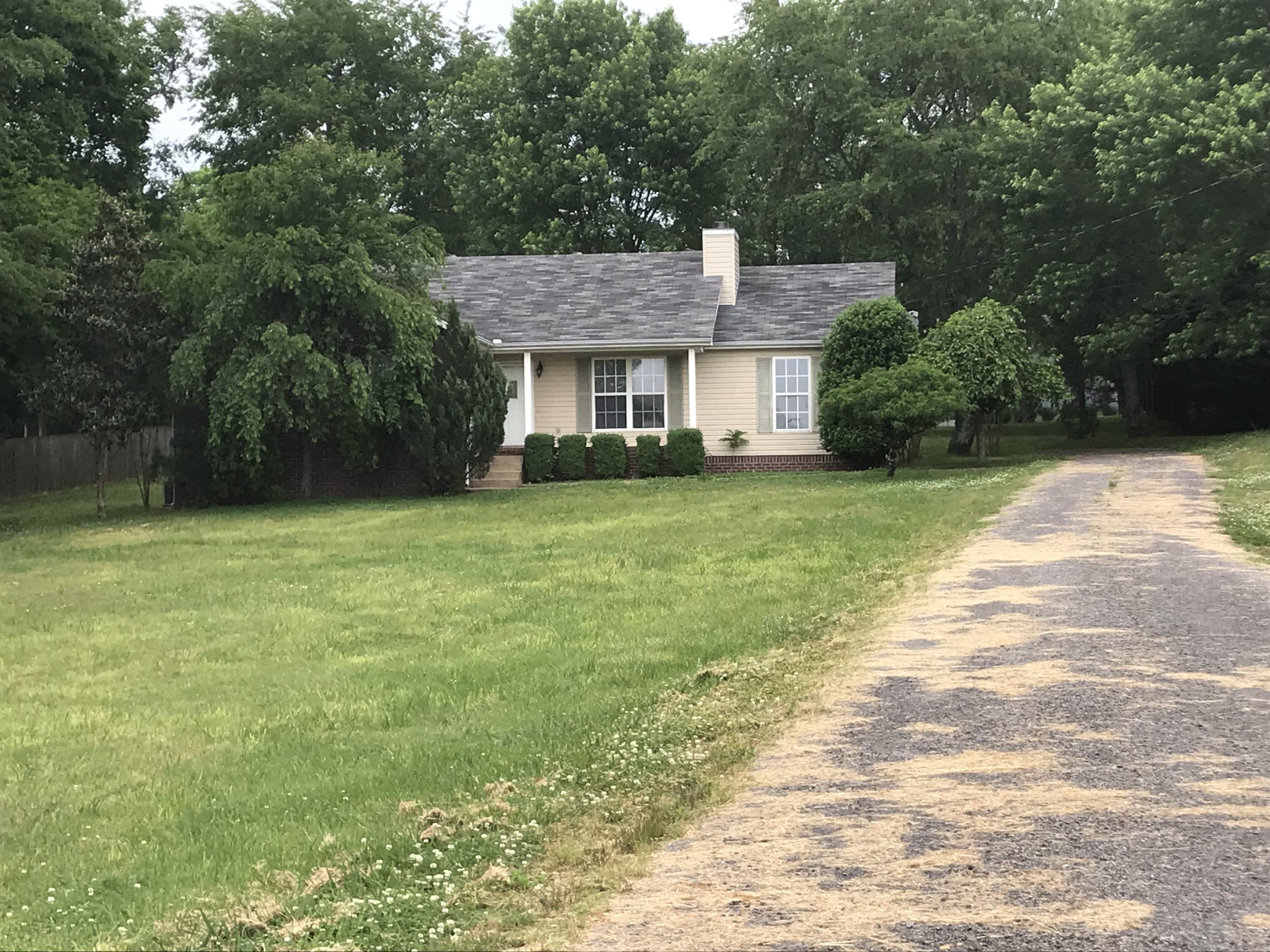 1097 Trice Rd Property Photo 1