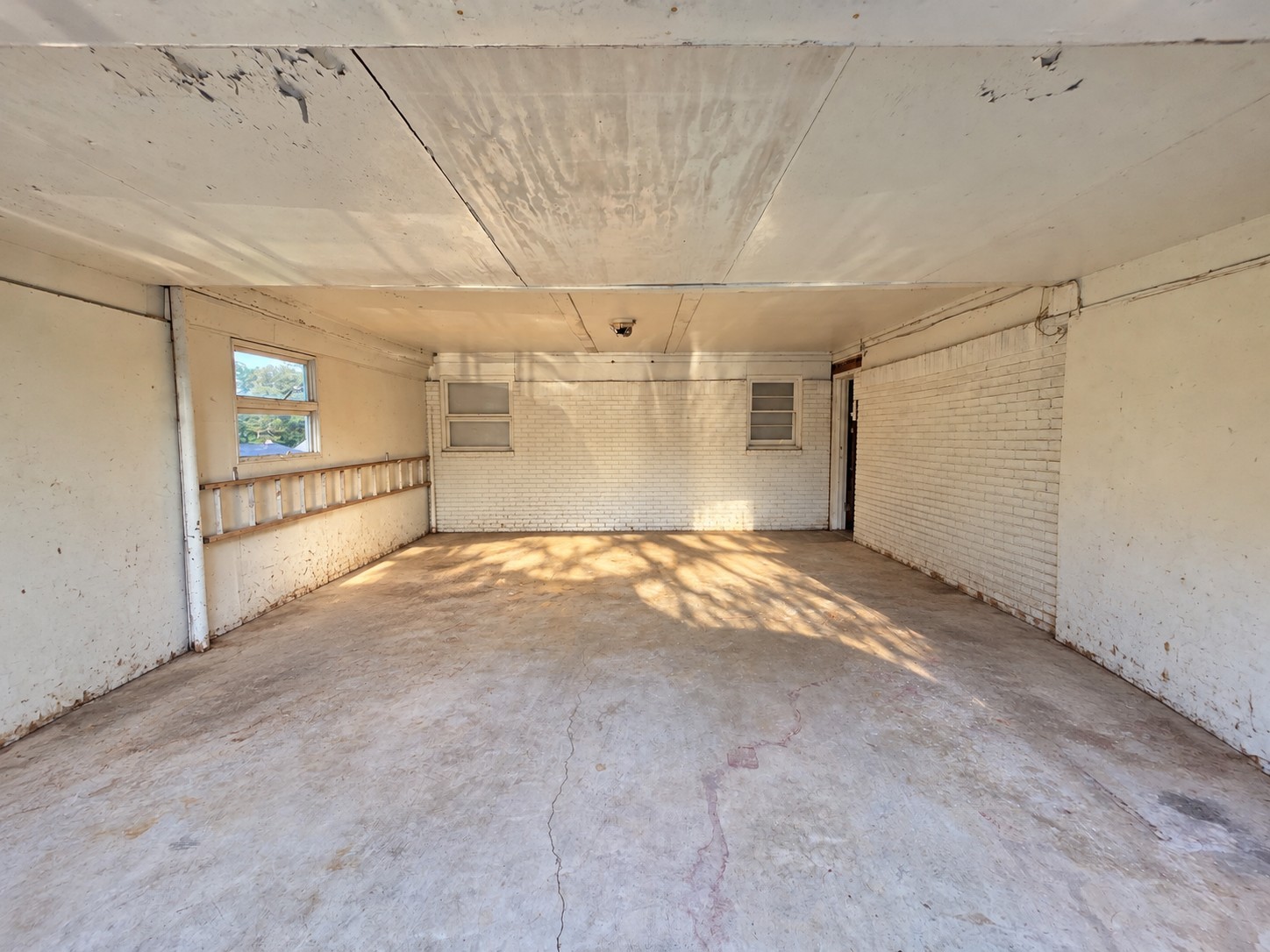 300 Edgewater Dr Property Photo 21