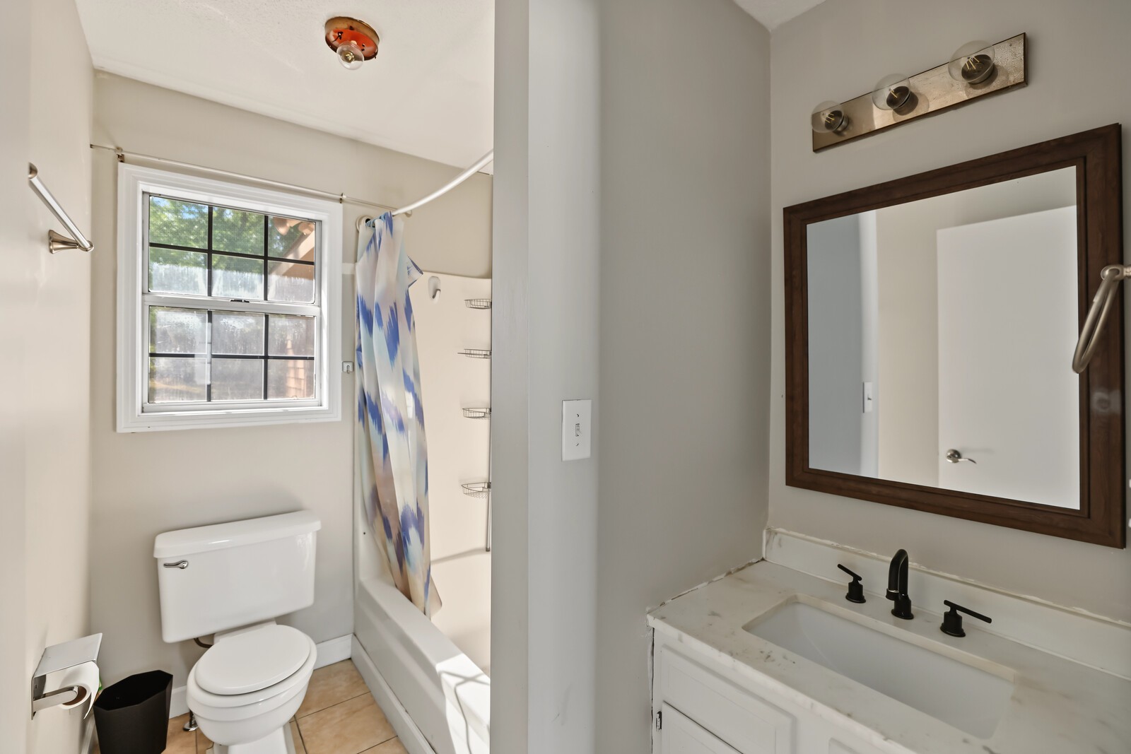 425 Malvin St Property Photo 17