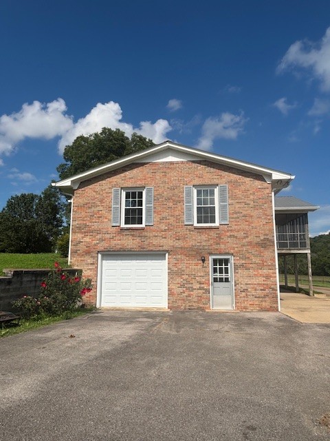4801 Beech Hill Rd Property Photo 5